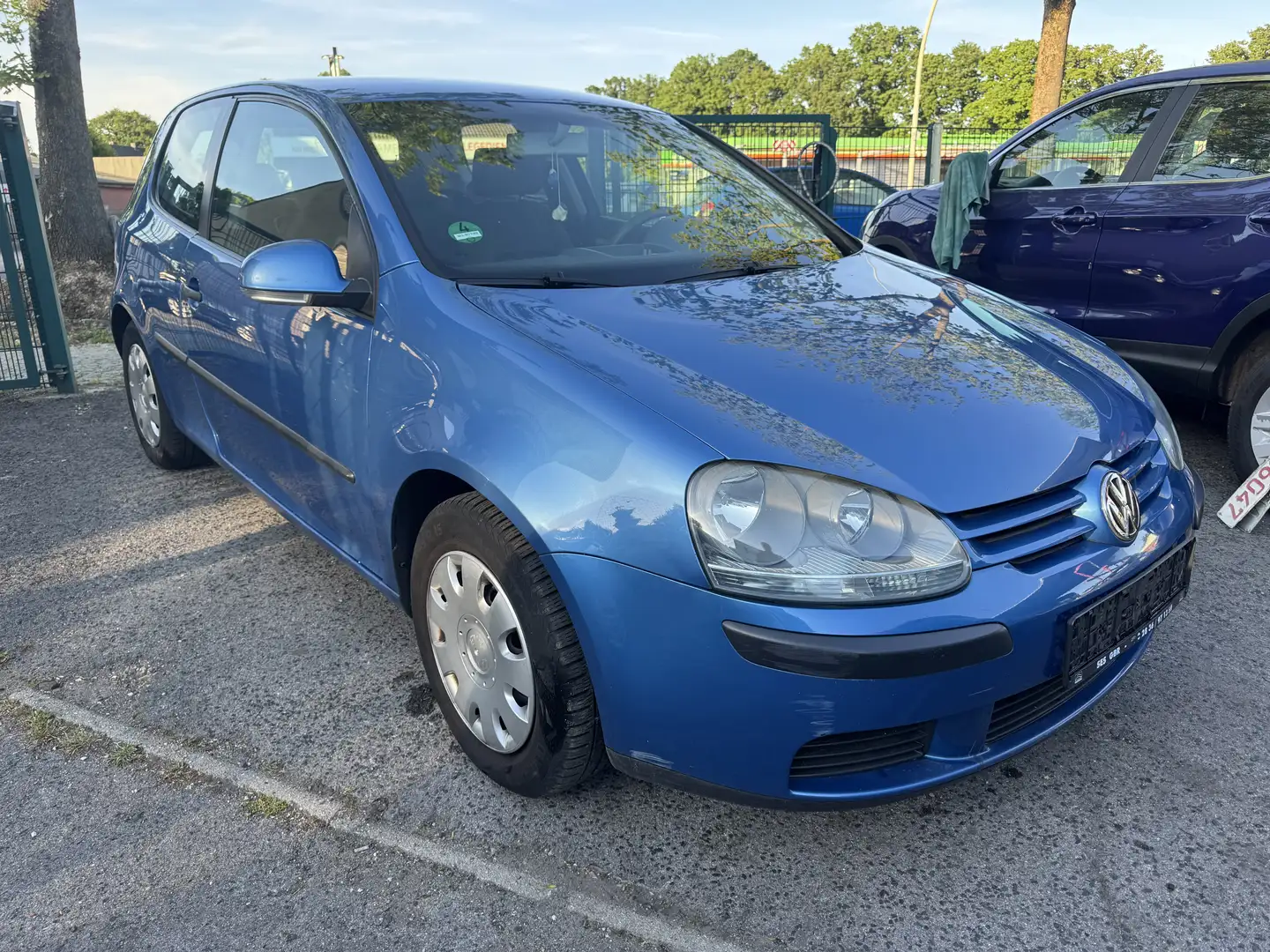 Volkswagen Golf Trendline Bleu - 2