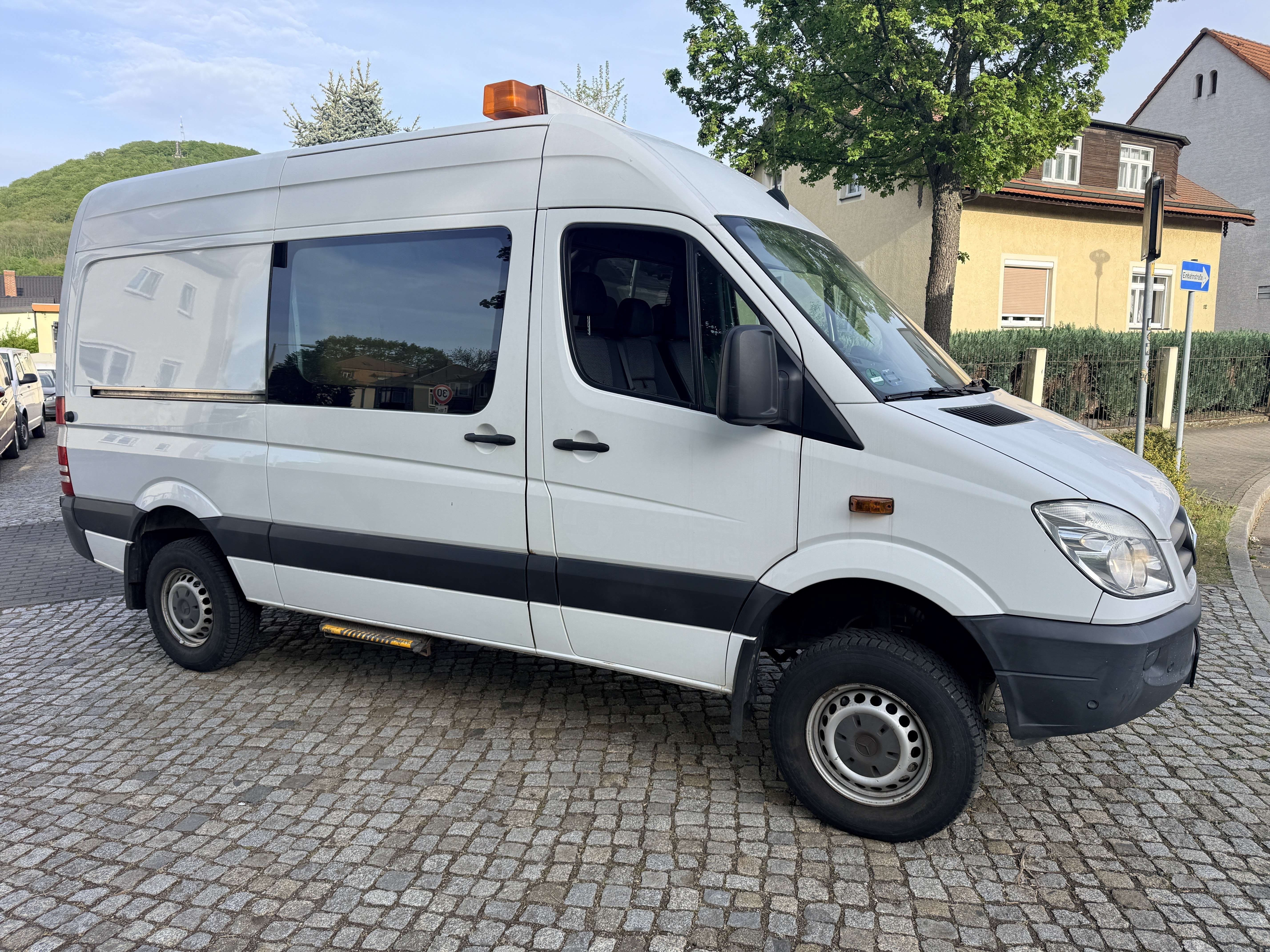 Second hand Mercedes Benz Sprinter 