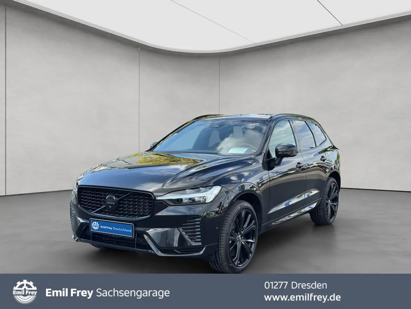 Volvo XC60 XC60 B5 B AWD Plus Black Edition Stdhzg*Pano Schwarz - 1