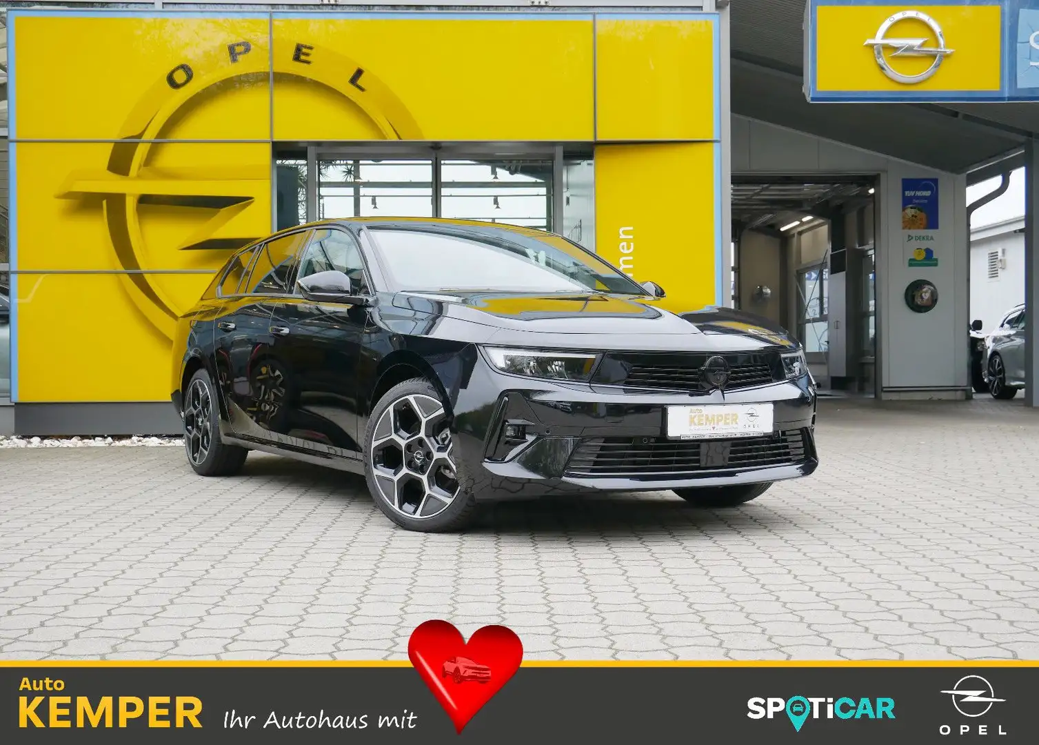Opel Astra ST 1.2 Turbo GS Autom. *ACC*LED*Kamera* Zwart - 1