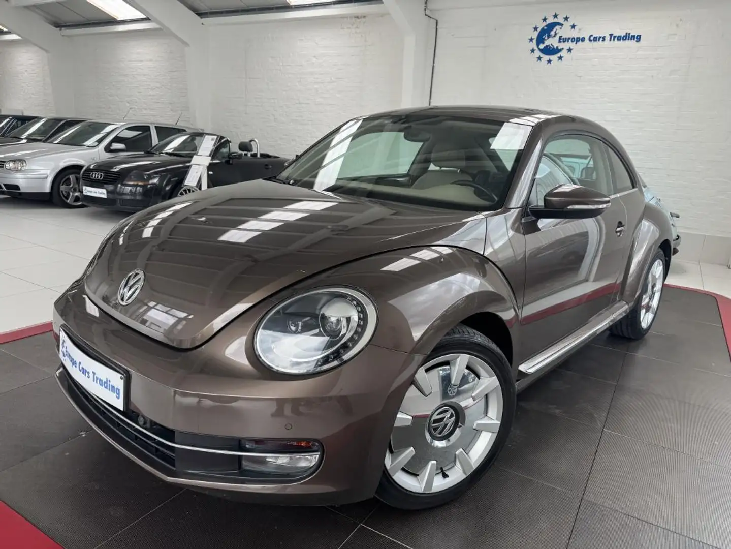 Volkswagen Coccinelle 1.2 TSI 105CH - DSG7 CARAT EDITON 1ere main GAR 12 Brun - 1