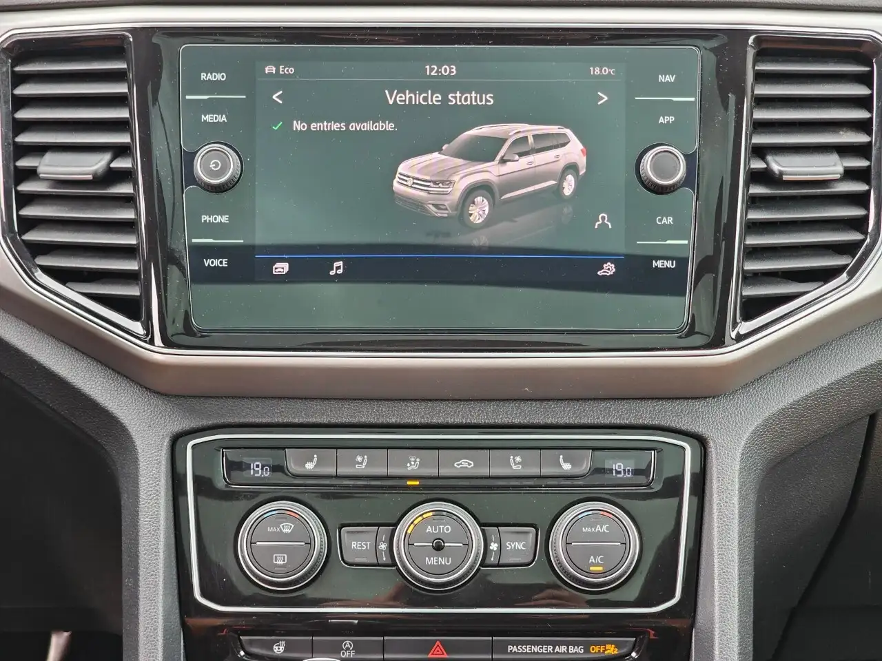 Volkswagen Atlas снимка Volkswagen Atlas