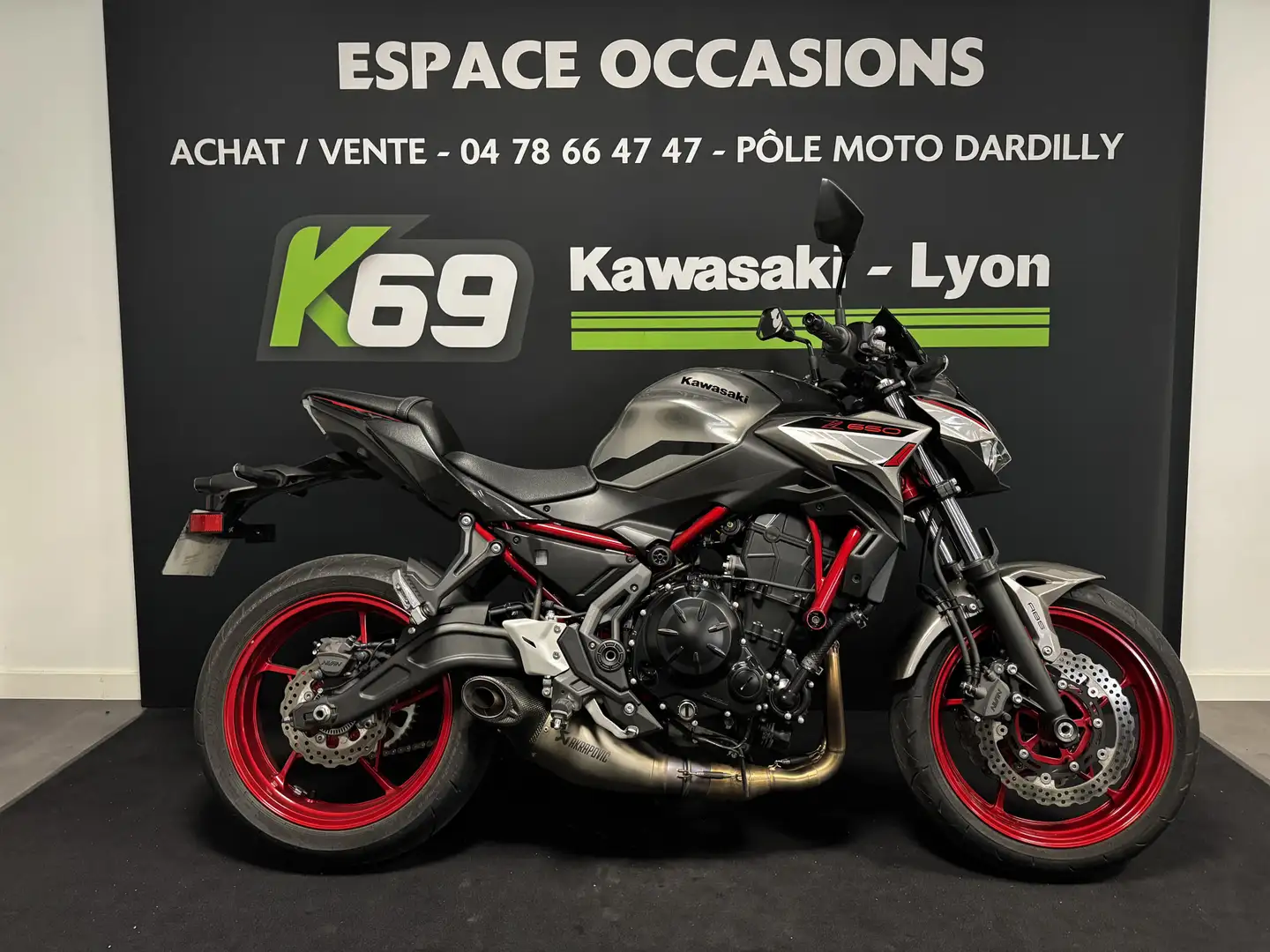 Kawasaki Z 650 Grau - 1