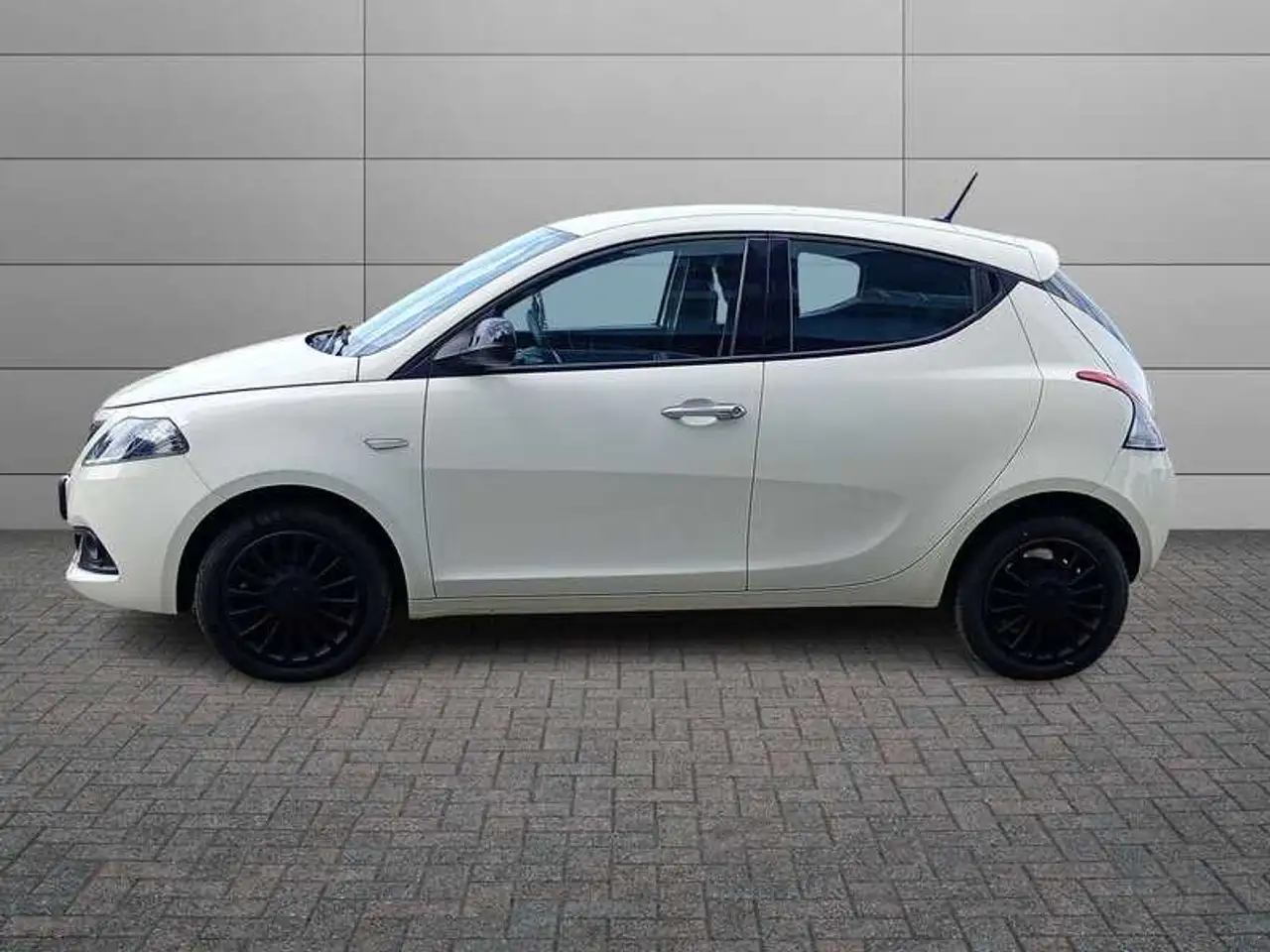 Lancia Ypsilon 2022