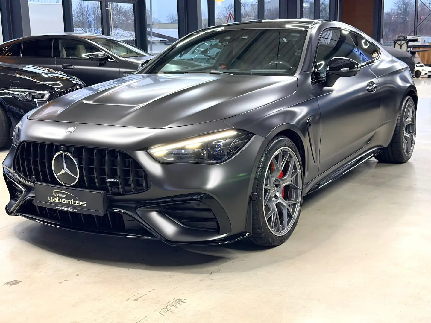 Mercedes-Benz CLE 53 AMG 4M Premium Plus Night Pano 360°-K Carbon DISTRONIC Gris - 1