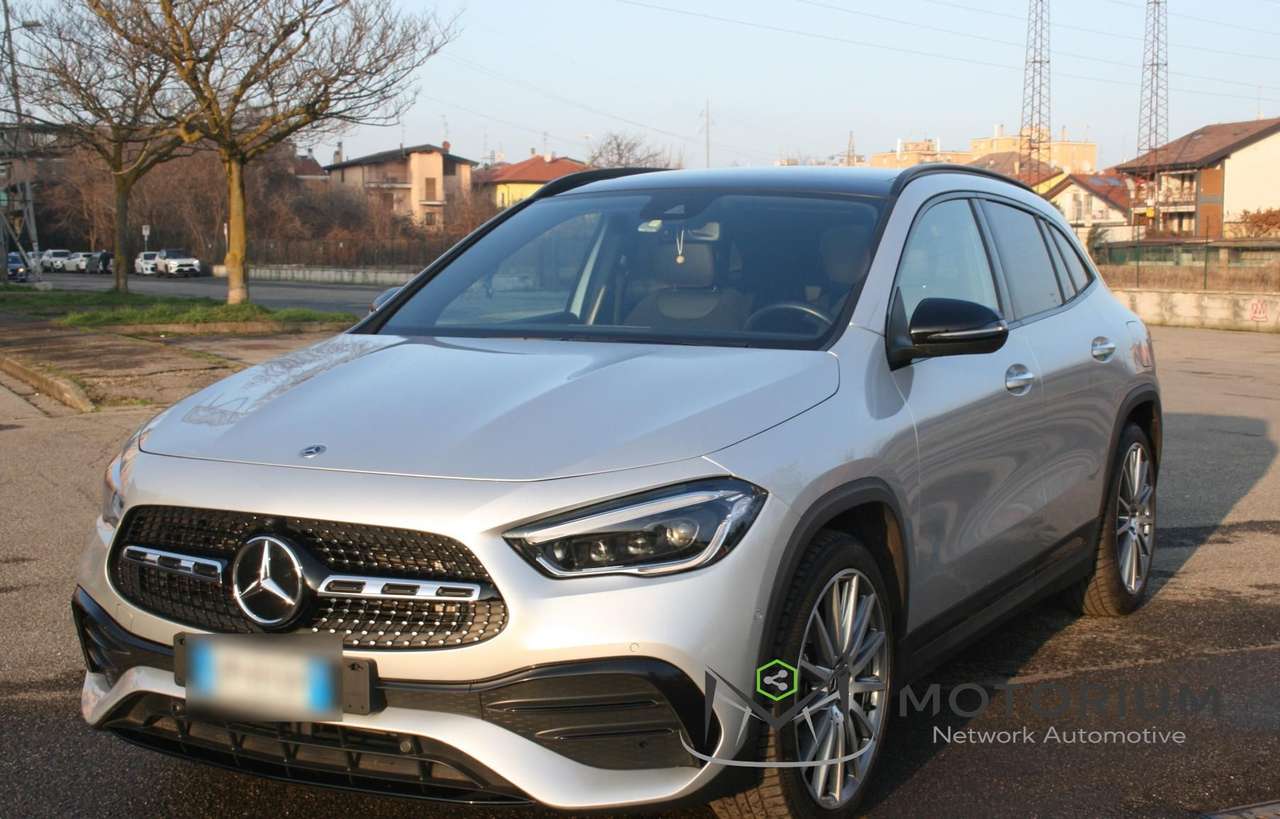 Mercedes-Benz GLA 220 180 d Premium auto