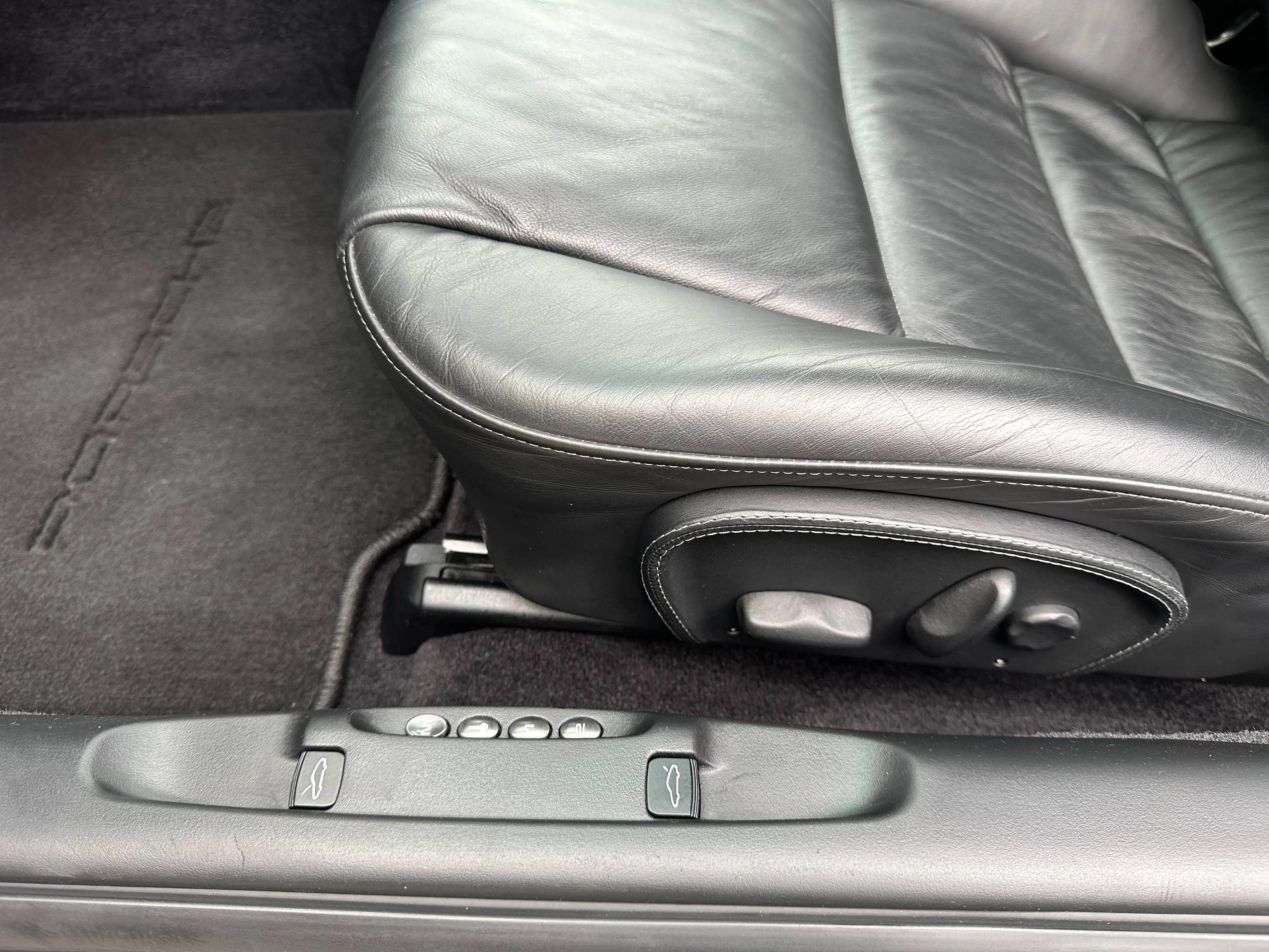 Porsche 996 911 996 Turbo RUF R-Turbo 550 +CARBON+WLS+DACH+TIPTRONIC+HISTORIE+ — photo 13