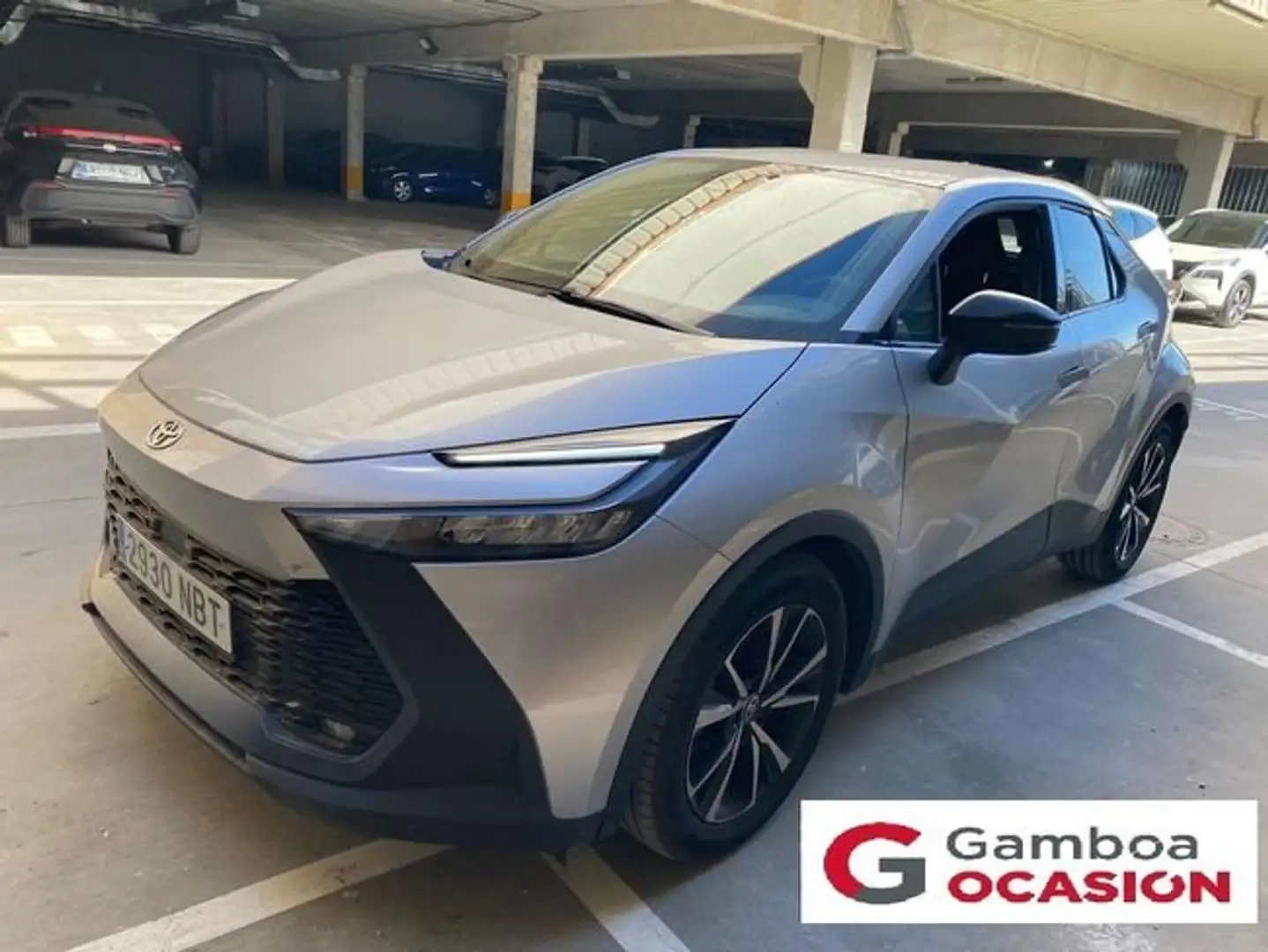 Toyota C-HR 1.8 Advance Hybrid 140 Gris - 1