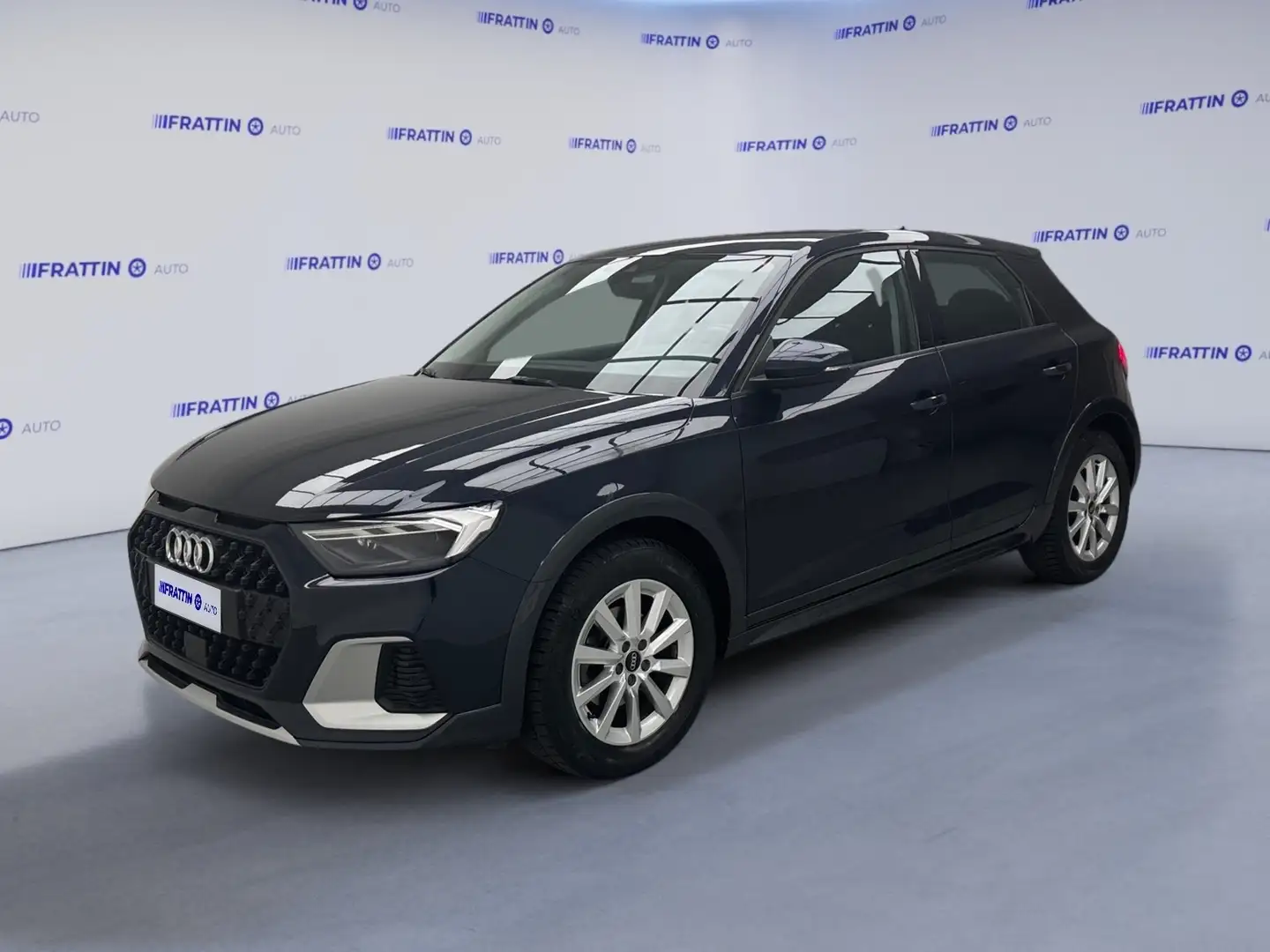 Audi A1 allstreet 30 TFSI Identity Contrast Blu/Azzurro - 1