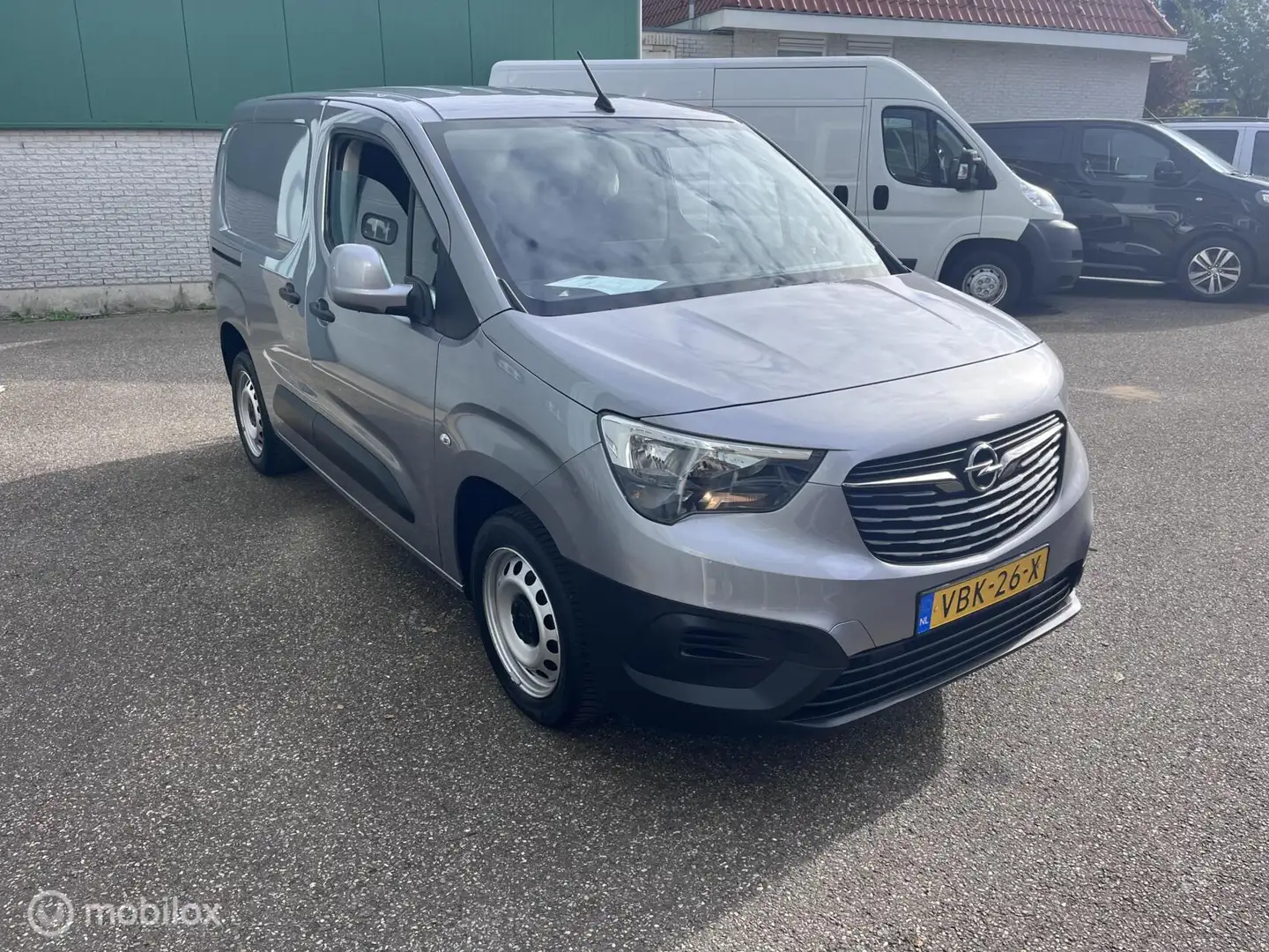 Opel Combo 1.6D L1H1 Edition Gris - 2