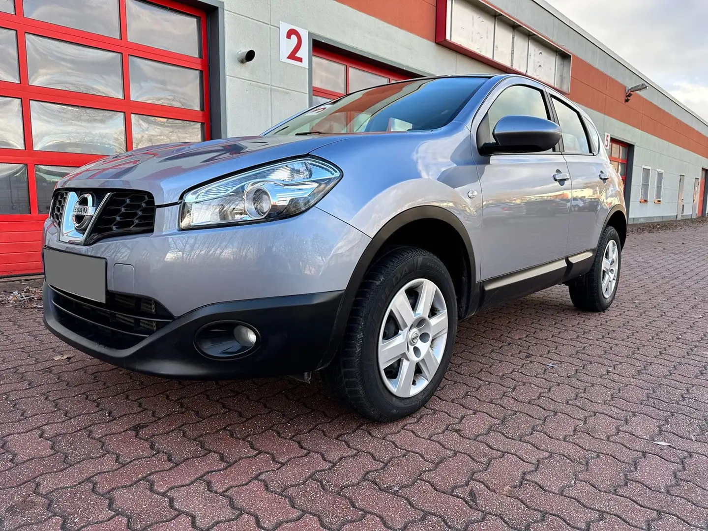 Nissan Qashqai 1.6DCI Acenta 4X4 Klima NAVI TÜV 07/26 - 2