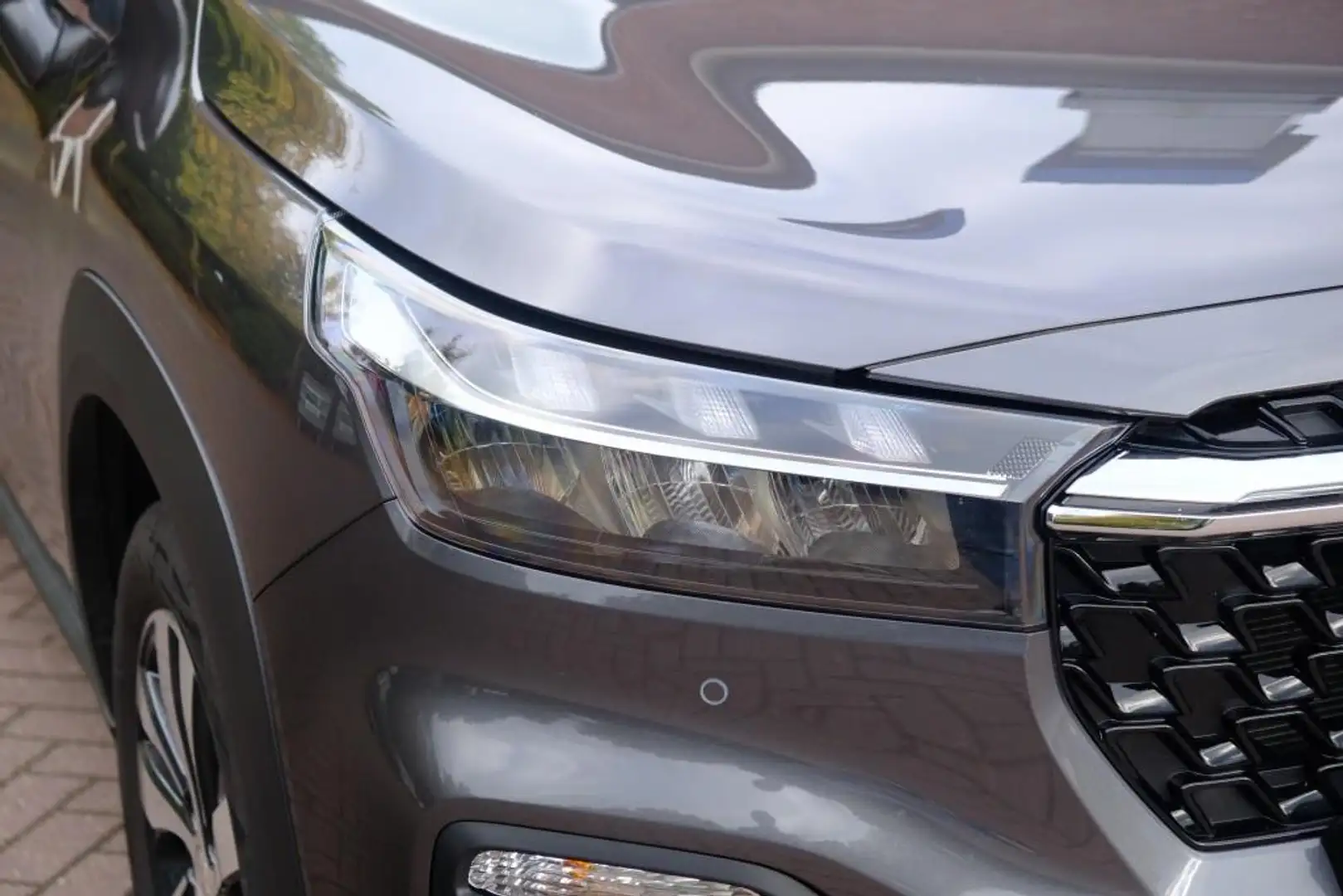 Suzuki S-Cross 1.4 Boosterjet 130pk Style Smart Hybrid | Navi | A Gris - 2