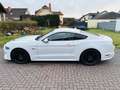 Ford Mustang GT Fastback Weiß - thumbnail 3