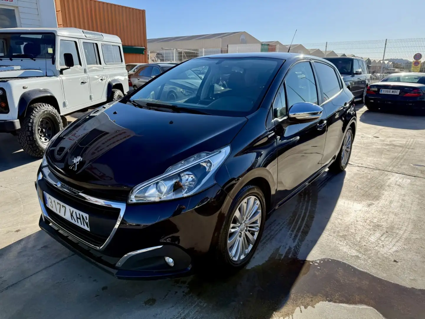 Peugeot 208 1.2 PureTech S&S Style 82 Bleu - 2