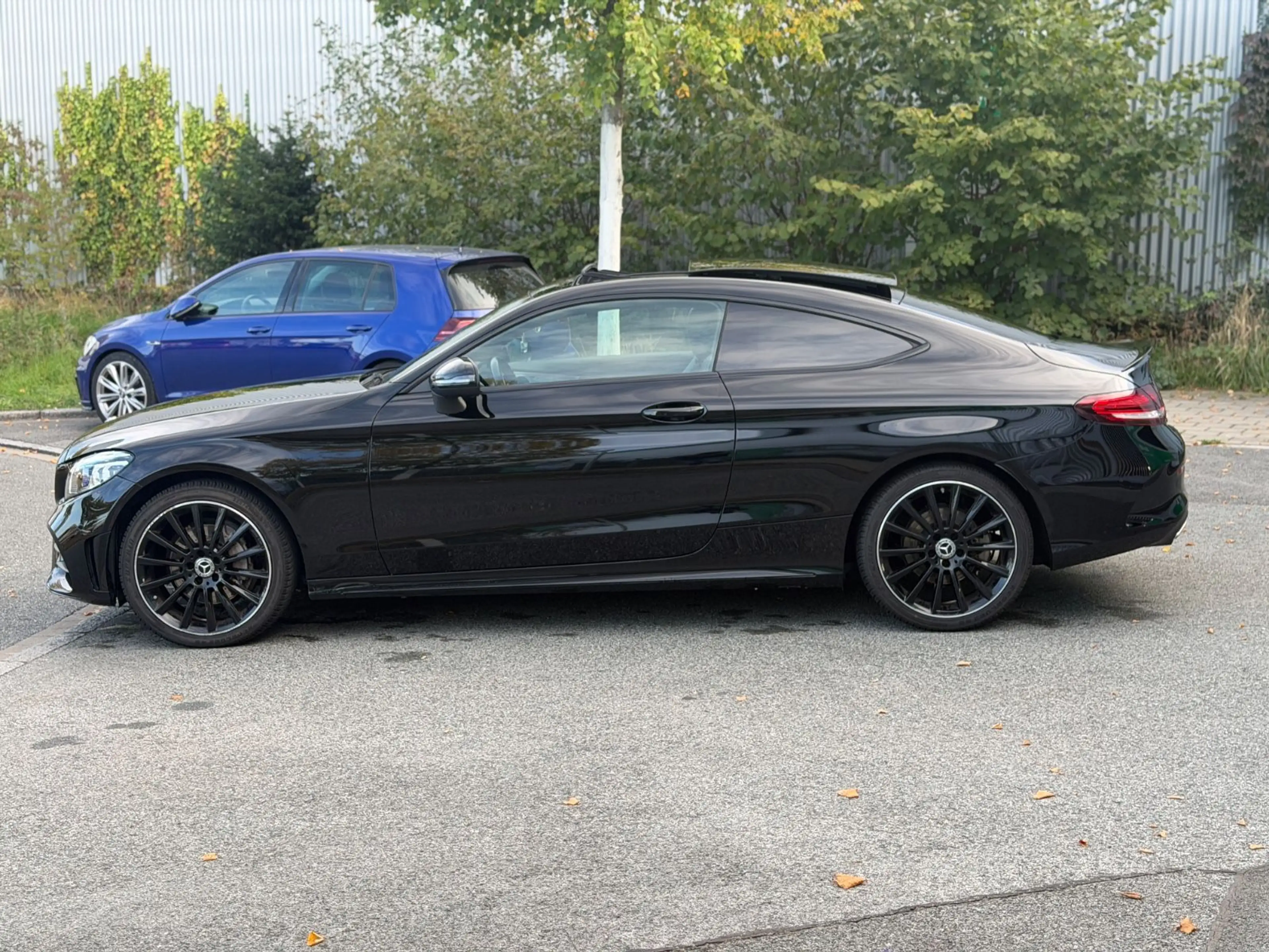 Mercedes-Benz C 200 C Coupe 4Matic AMGLINE*PANORAMA*Ambient* — photo 9