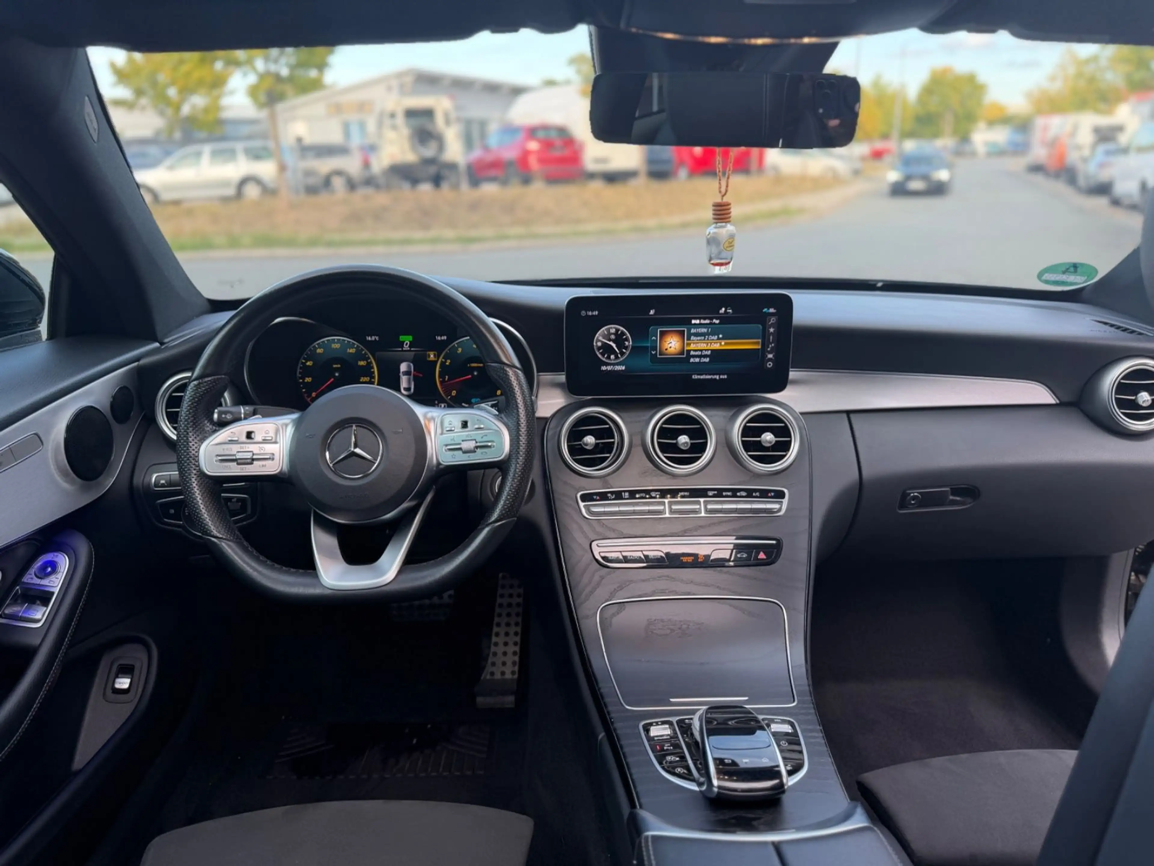 Mercedes-Benz C 200 C Coupe 4Matic AMGLINE*PANORAMA*Ambient* — photo 12