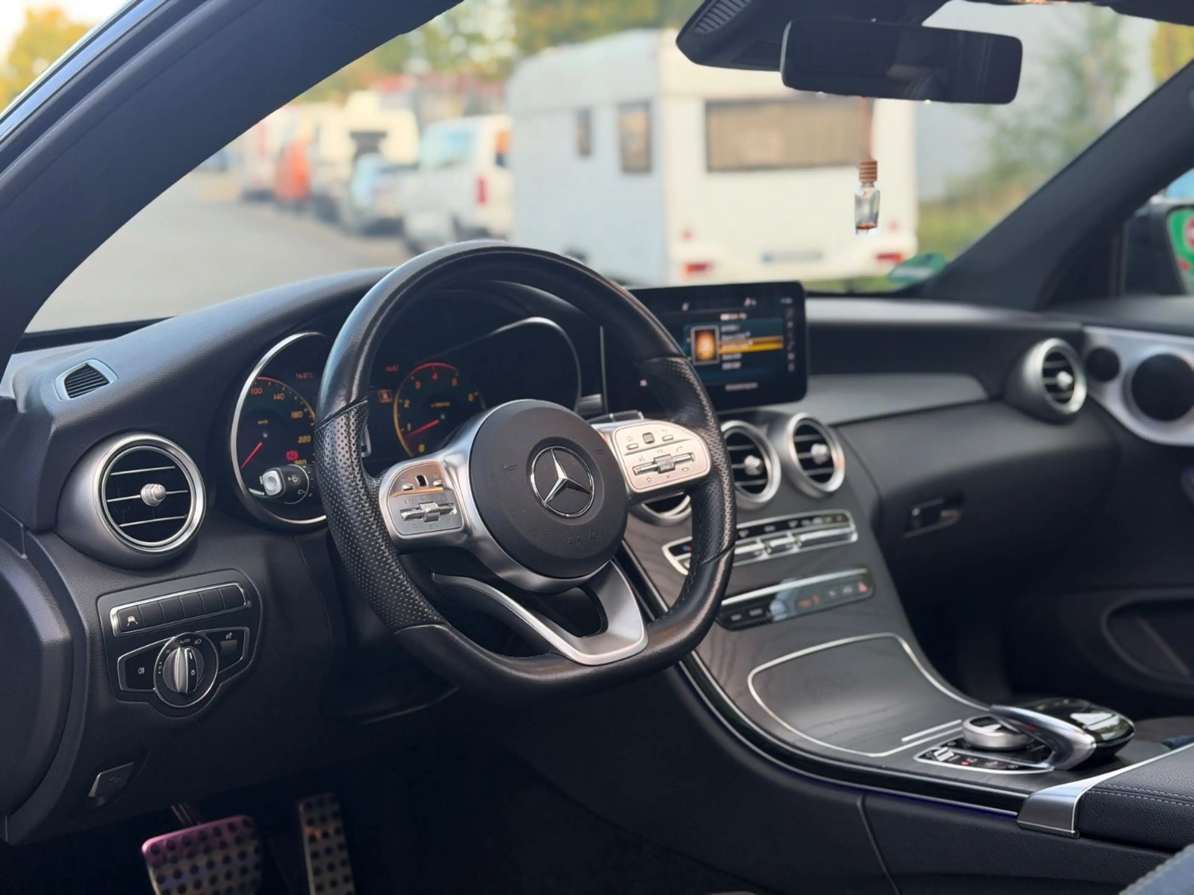 Mercedes-Benz C 200 C Coupe 4Matic AMGLINE*PANORAMA*Ambient* — photo 10