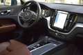 Volvo XC60 2.0 T8 AWD Mom Pro PANO|LEDER|LED|STOEL+STUURVW| Blau - thumbnail 22