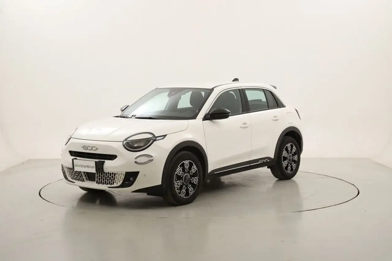 Fiat 600 MHEV La Prima DCT 1.2 Mild Hybrid 136CV