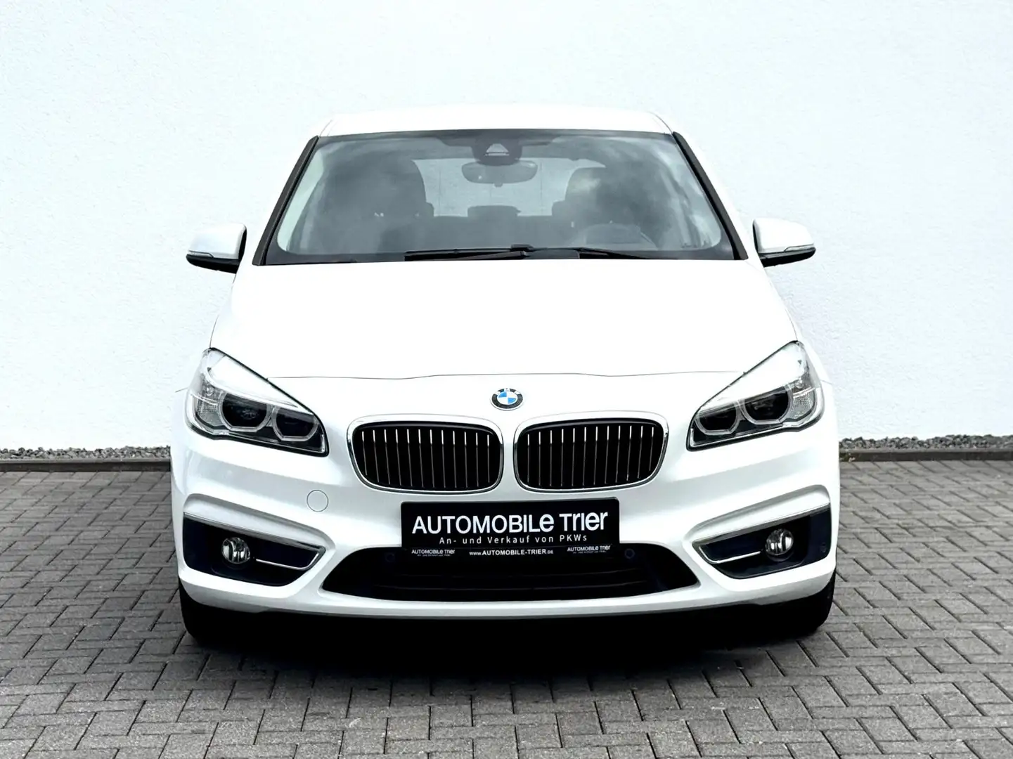 BMW 220 Luxury Line /NAVI/LED/CAM/ Weiß - 2