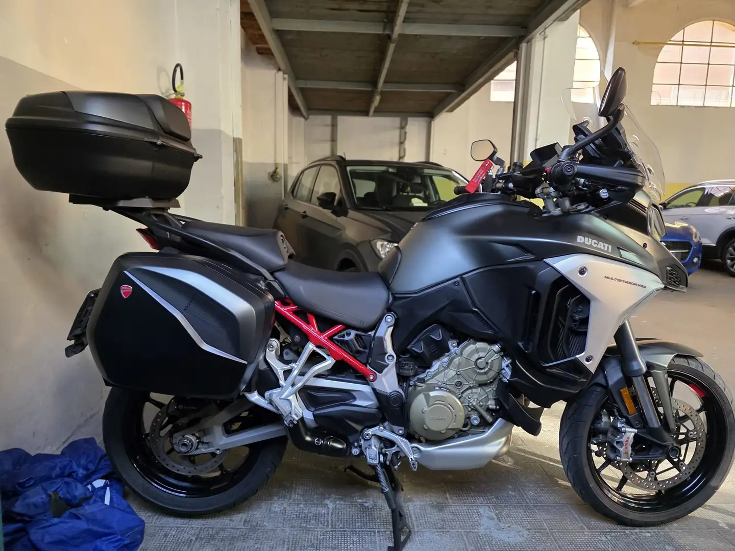 Ducati Multistrada V4 S Travel Grigio - 1
