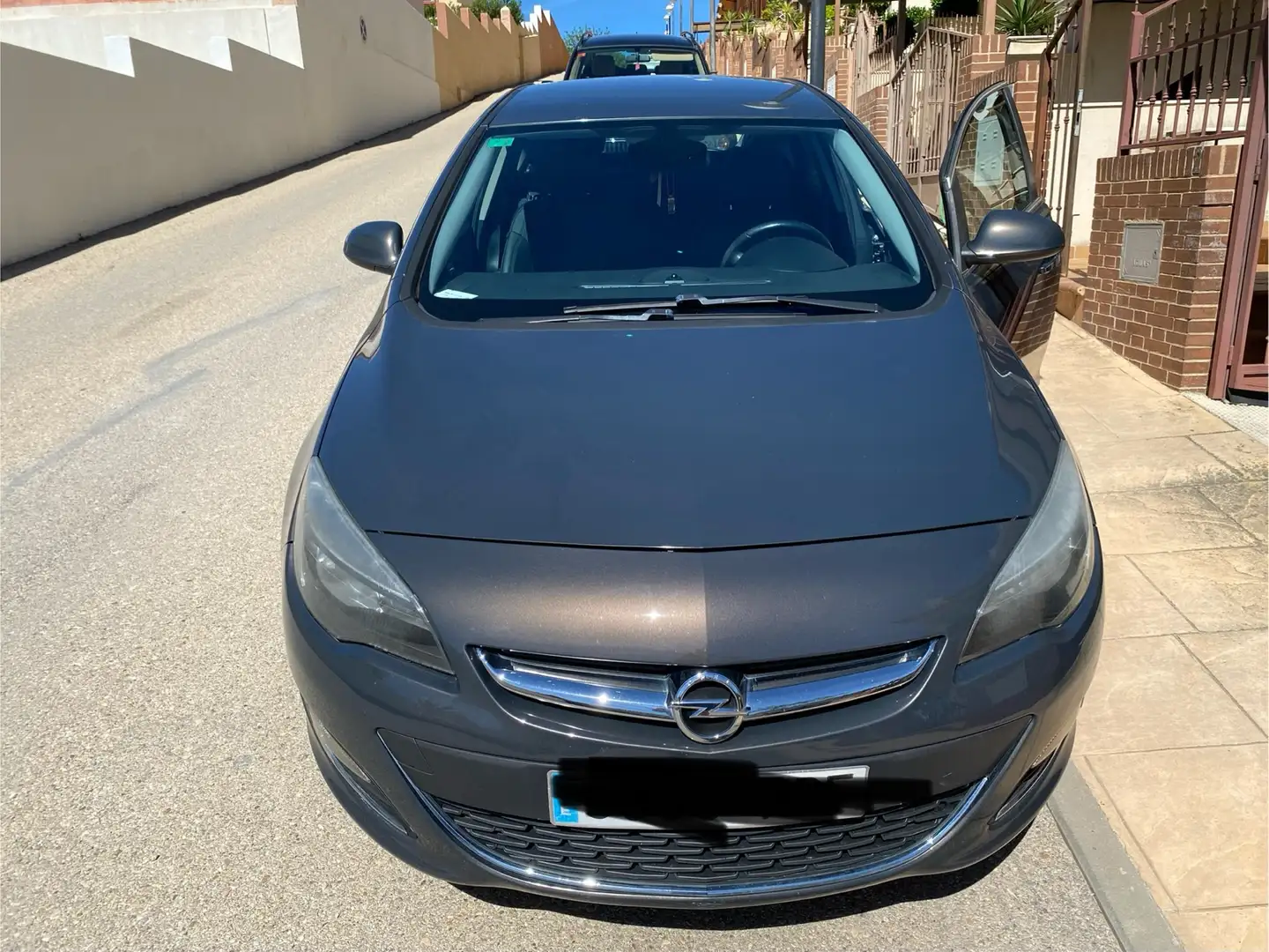 Opel Astra 1.7CDTi Excellence 130 Negro - 1