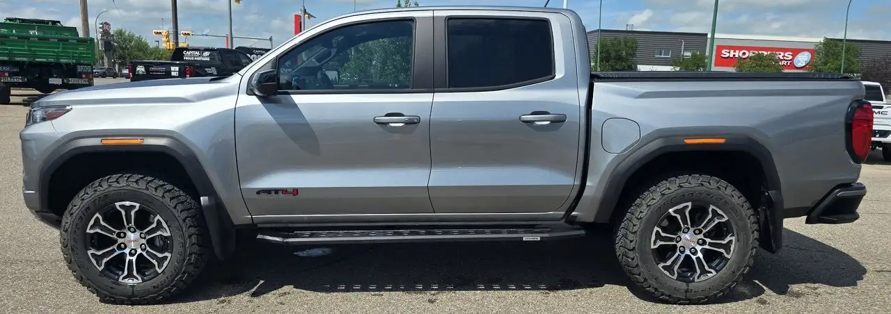 GMC Canyon снимка GMC Canyon