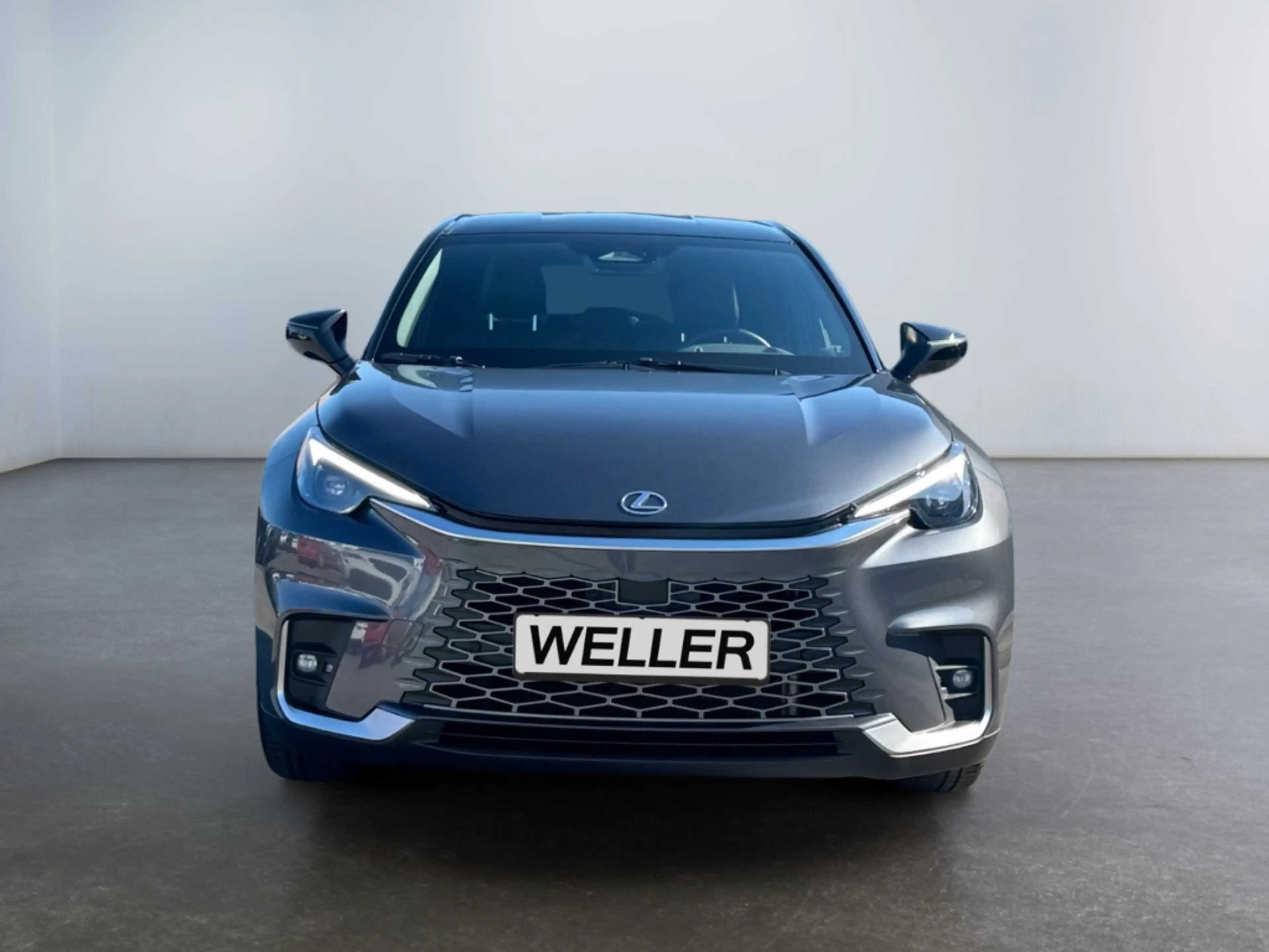 Lexus LBX FWD Cool *LED*ACC*Leder*360°*HUD*Memory*SHZ* — photo 2