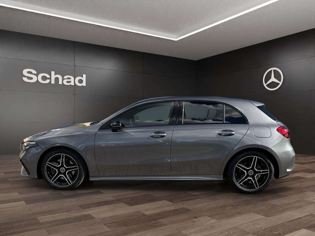 Mercedes-Benz A 220