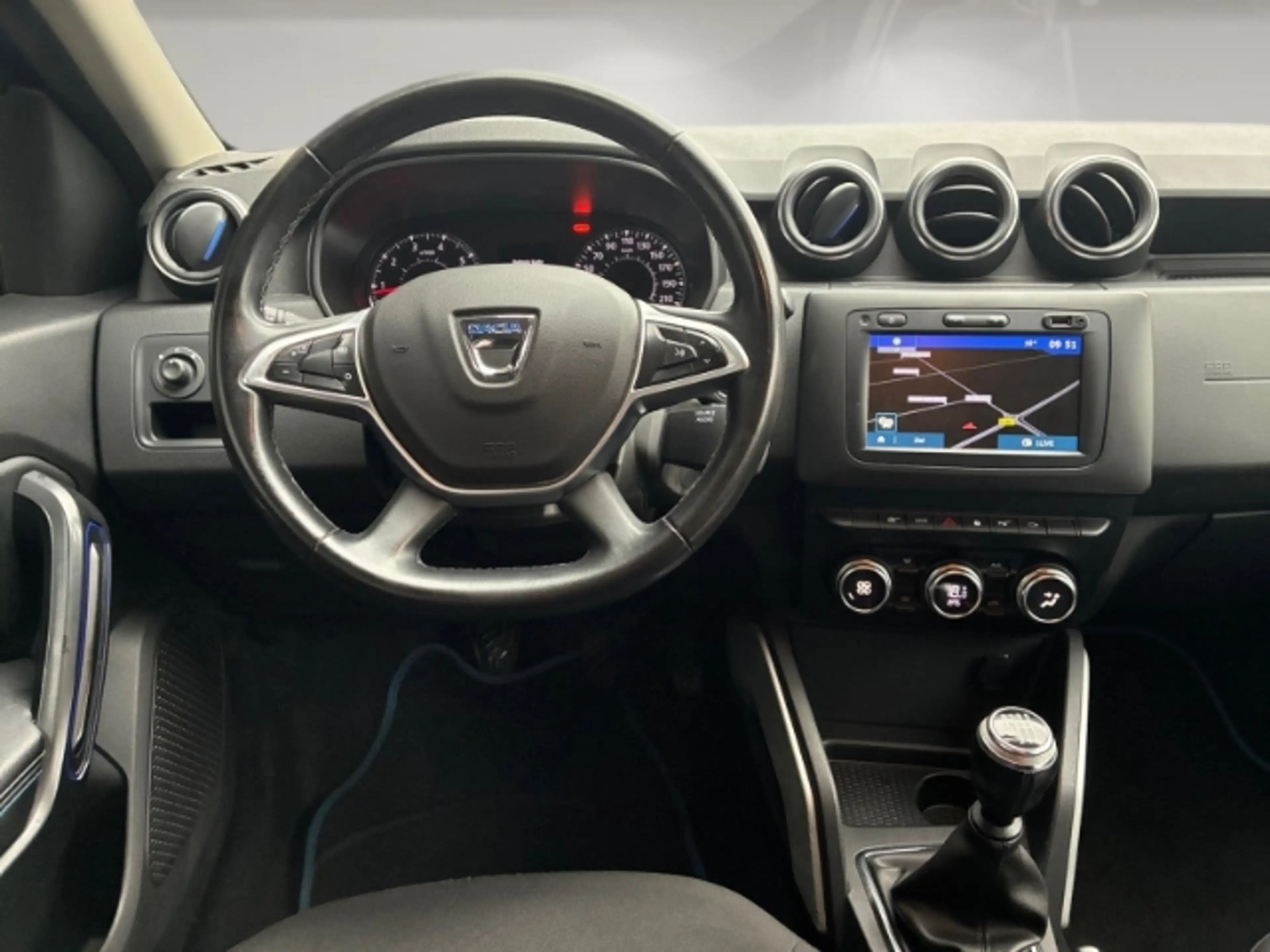 Dacia Duster II Celebration Sitzheizung/Rückfahrkamera/Navi/PDC — photo 11