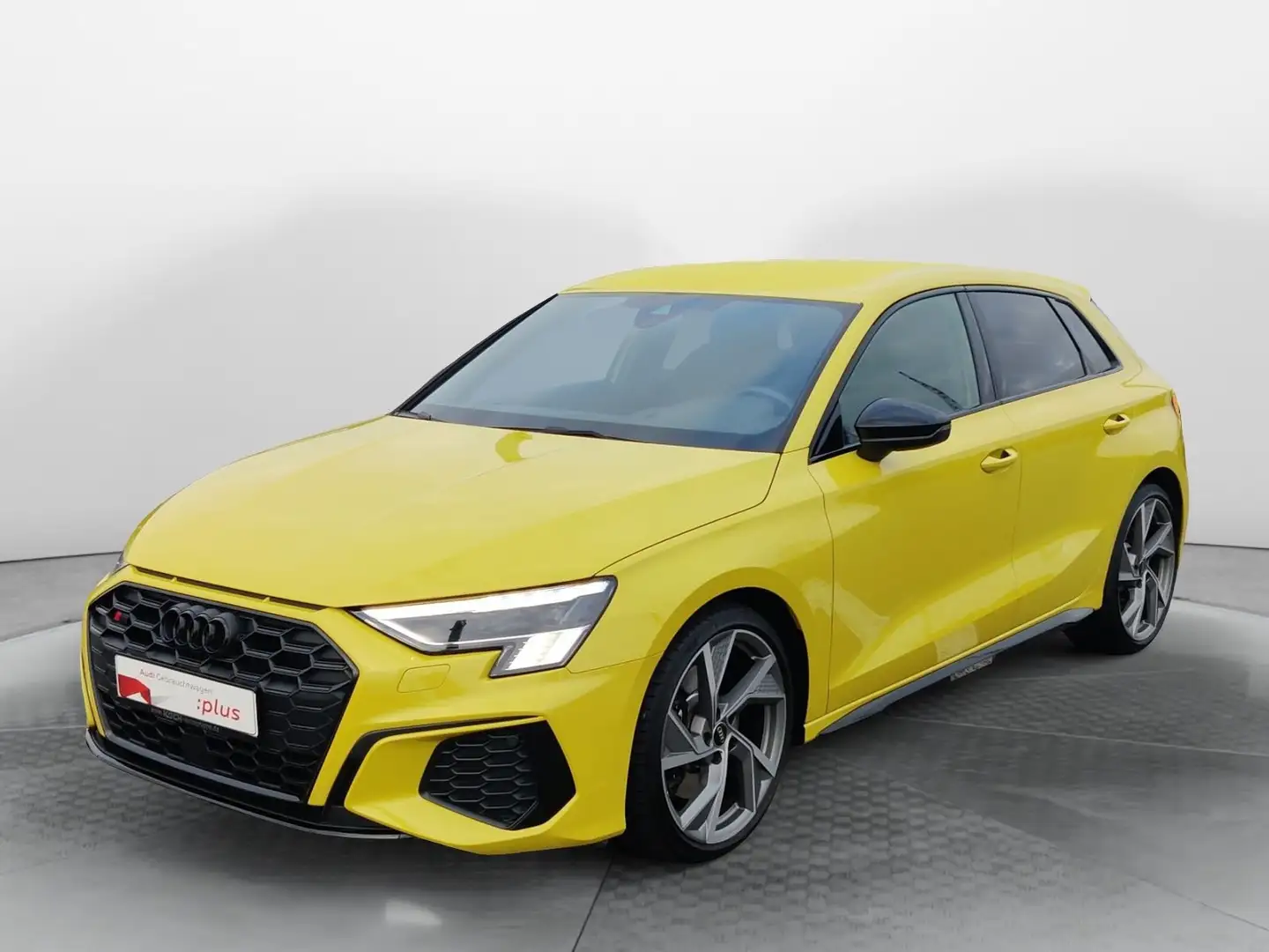 Audi S3 Sportback 2.0 TFSI q. S-Tronic, Matrix, HUD, Gelb - 2