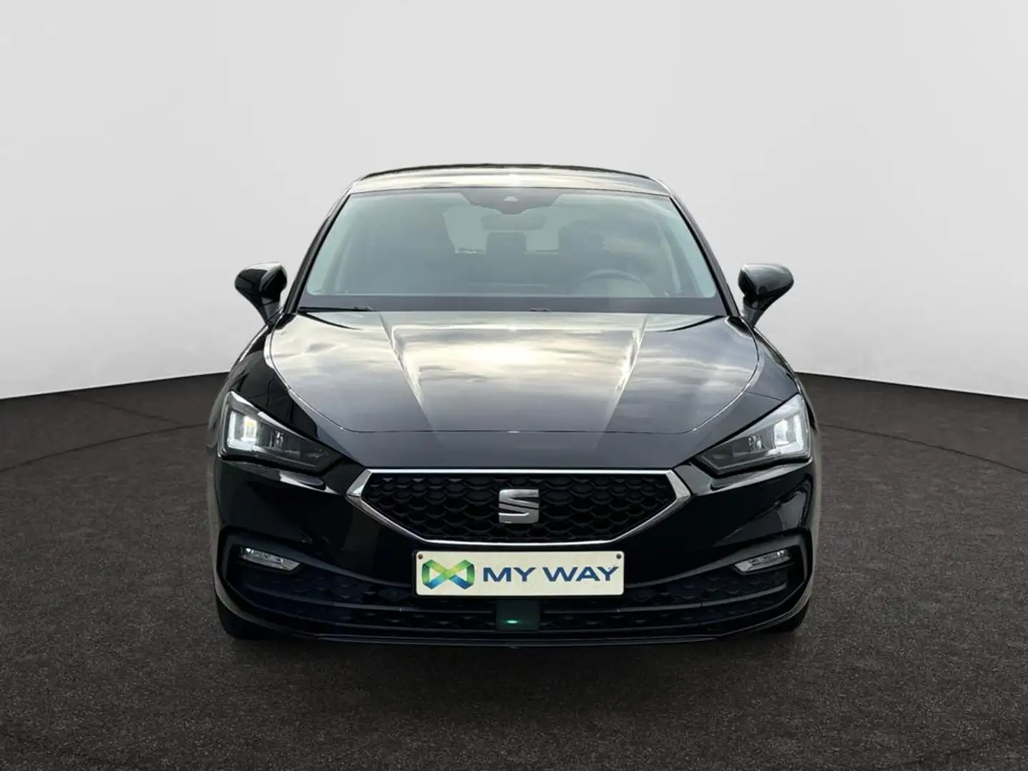 SEAT Leon 1,0eTSI STYLE 5T 81 DG8 A7 Noir - 1