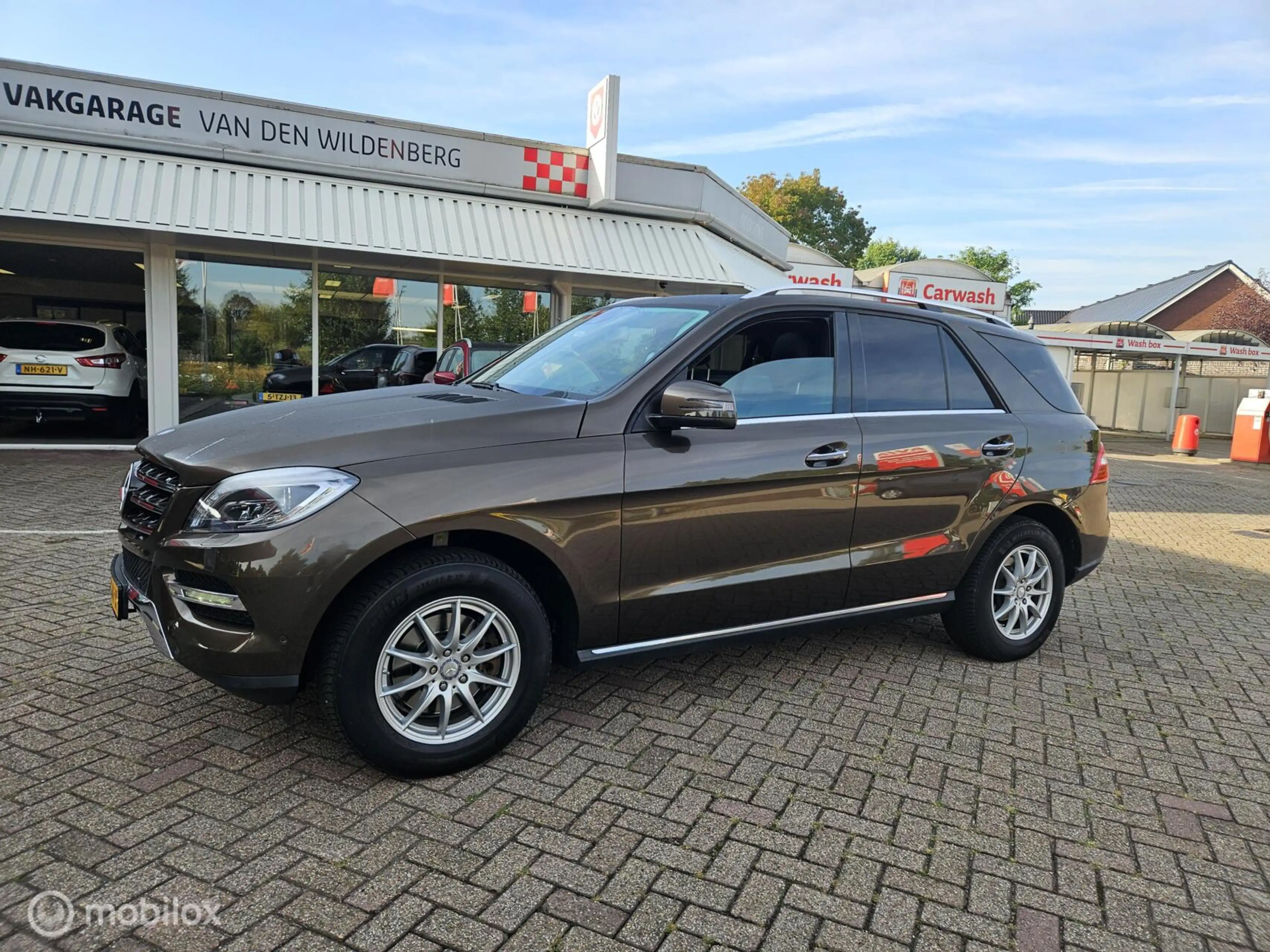 Mercedes-Benz ML 350 M-klasse BlueTEC — photo 10