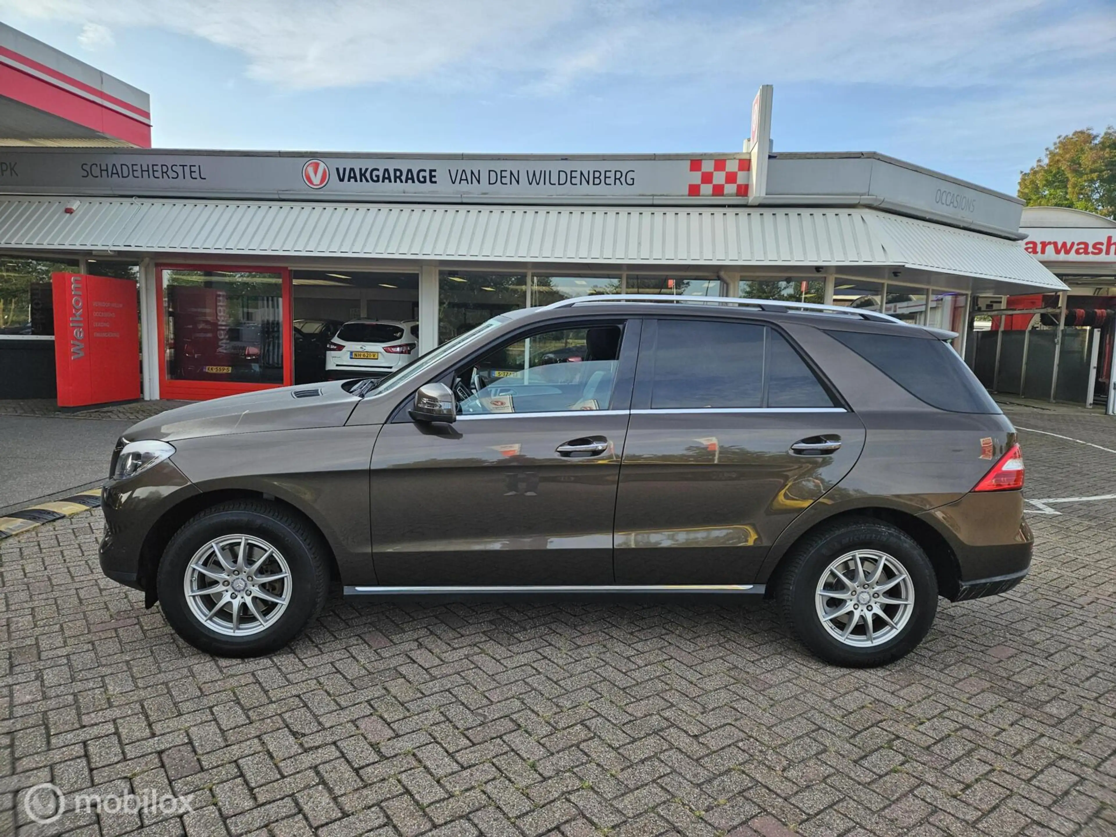 Mercedes-Benz ML 350 M-klasse BlueTEC — photo 2