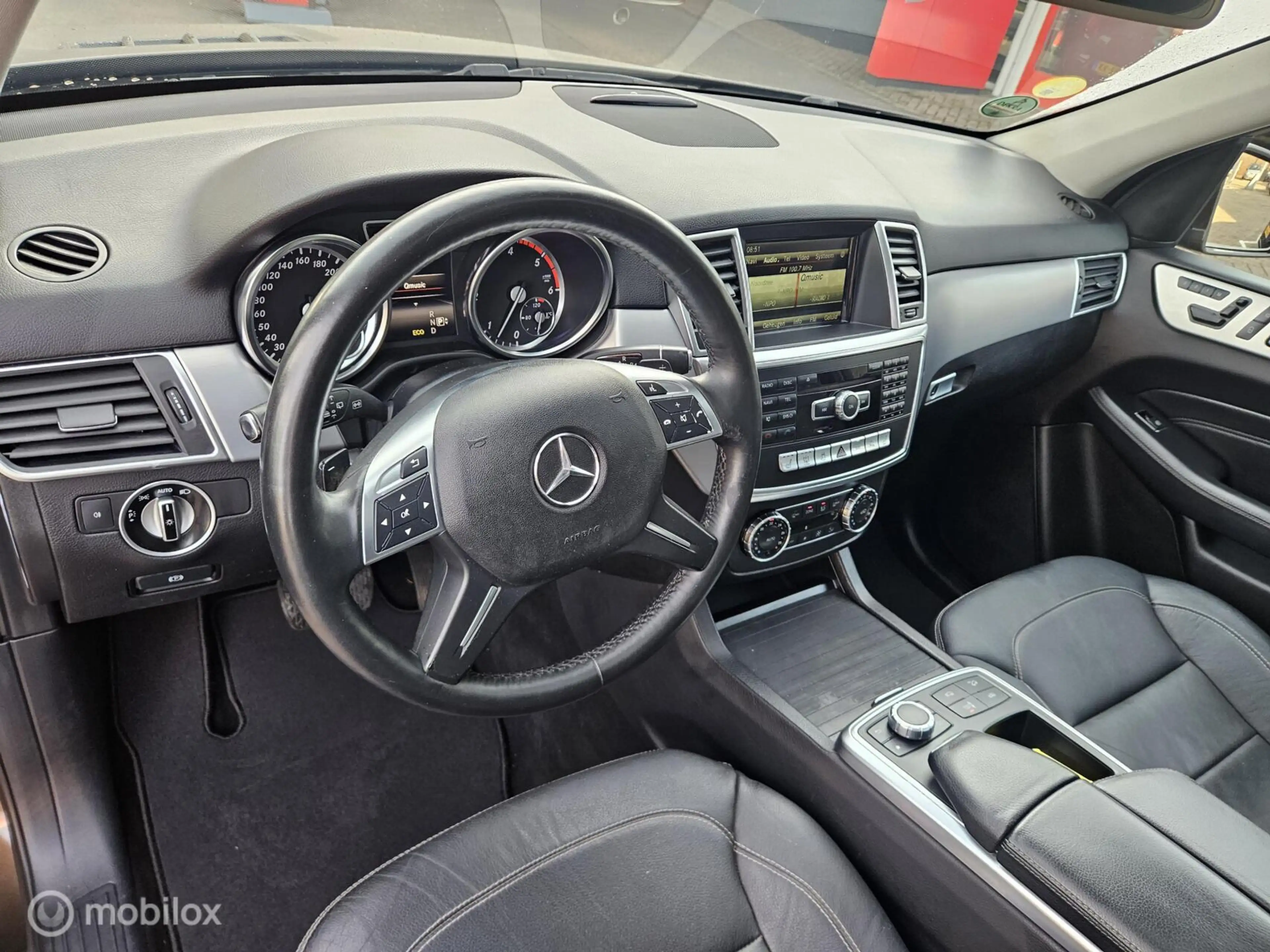 Mercedes-Benz ML 350 M-klasse BlueTEC — photo 14