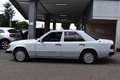 Mercedes-Benz 200 W124 E200 AUTOMATIK LIMO TOP ZUSTAND OLDTIMER Weiß - thumbnail 4