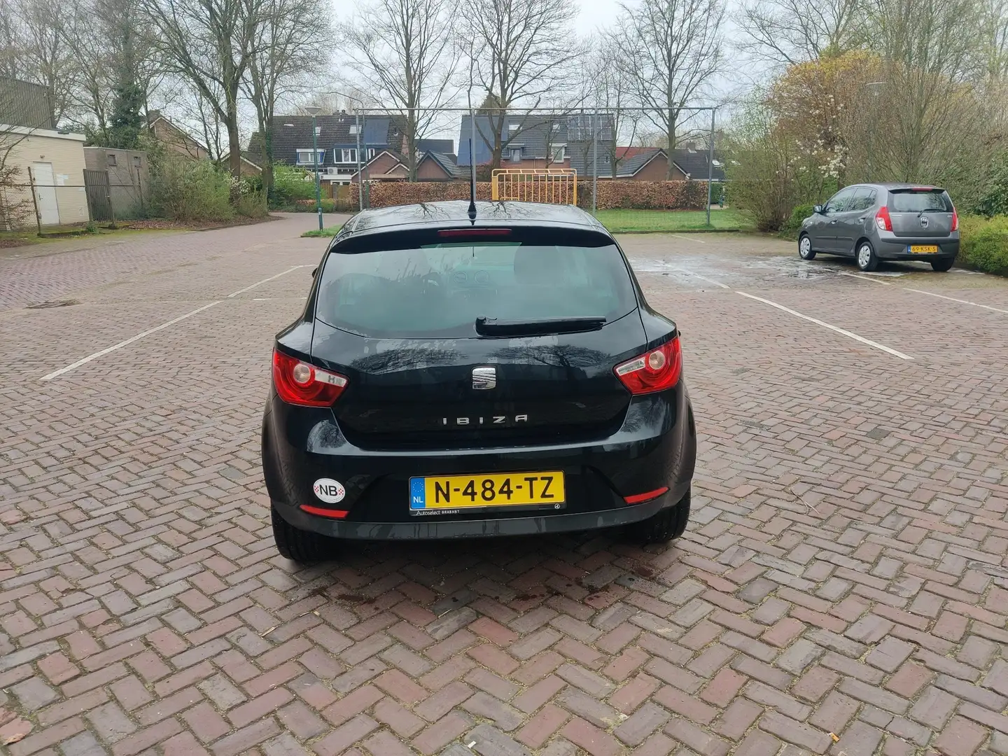 SEAT Ibiza 1.2 copa Zwart - 2