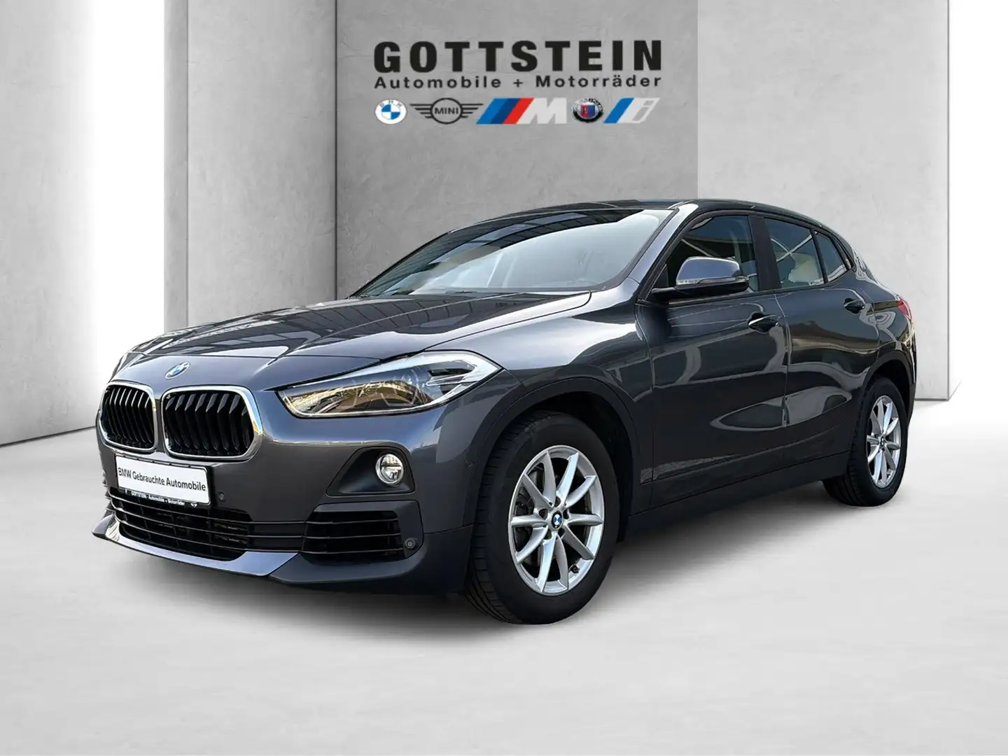 BMW X2 sDrive18i Grau - 1