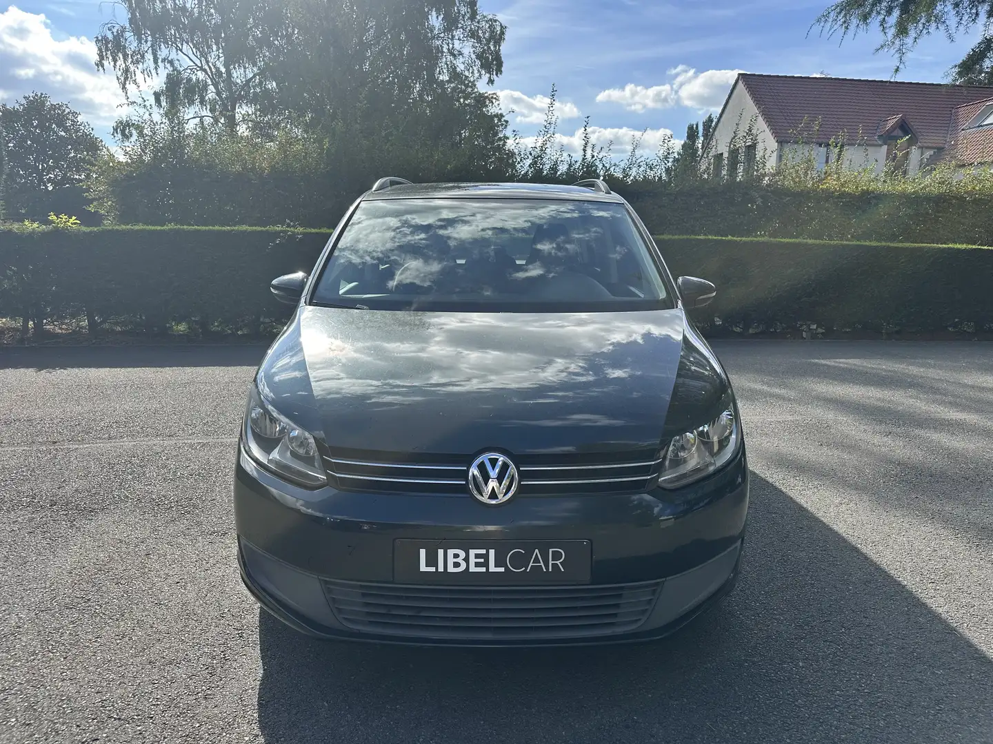 Volkswagen Touran Touran 1.6 TDi Highline *Automatique* *1er prop* Vert - 2