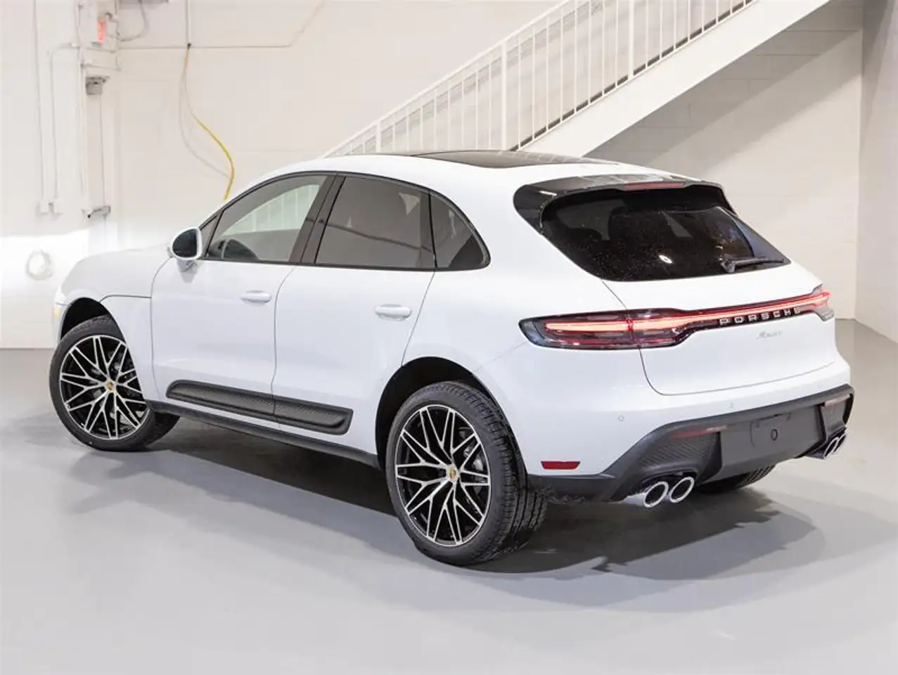 Porsche Macan снимка Porsche Macan