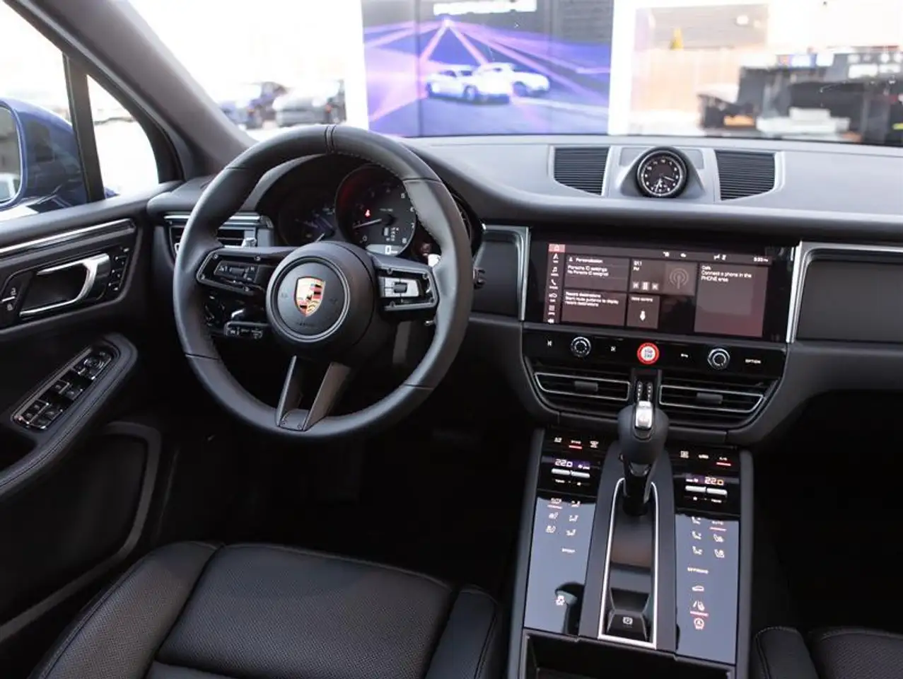 Porsche Macan снимка Porsche Macan