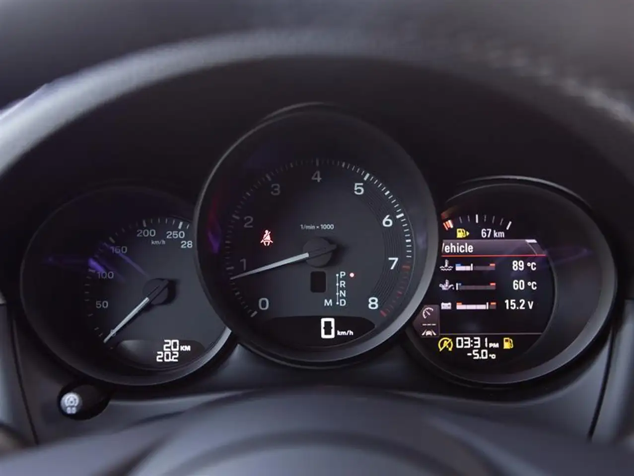 Porsche Macan снимка Porsche Macan