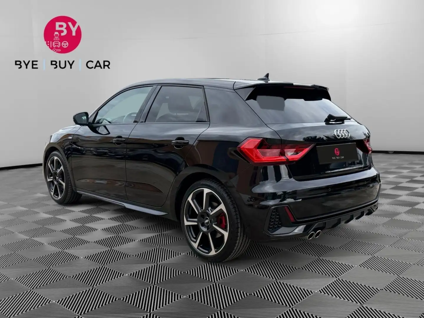 Audi A1 Sportback S-LINE 2.0 40 TFSI - 200 - S-Tronic / BANG\u0026OLUFSEN / SUIVI 100% AUDI - 2