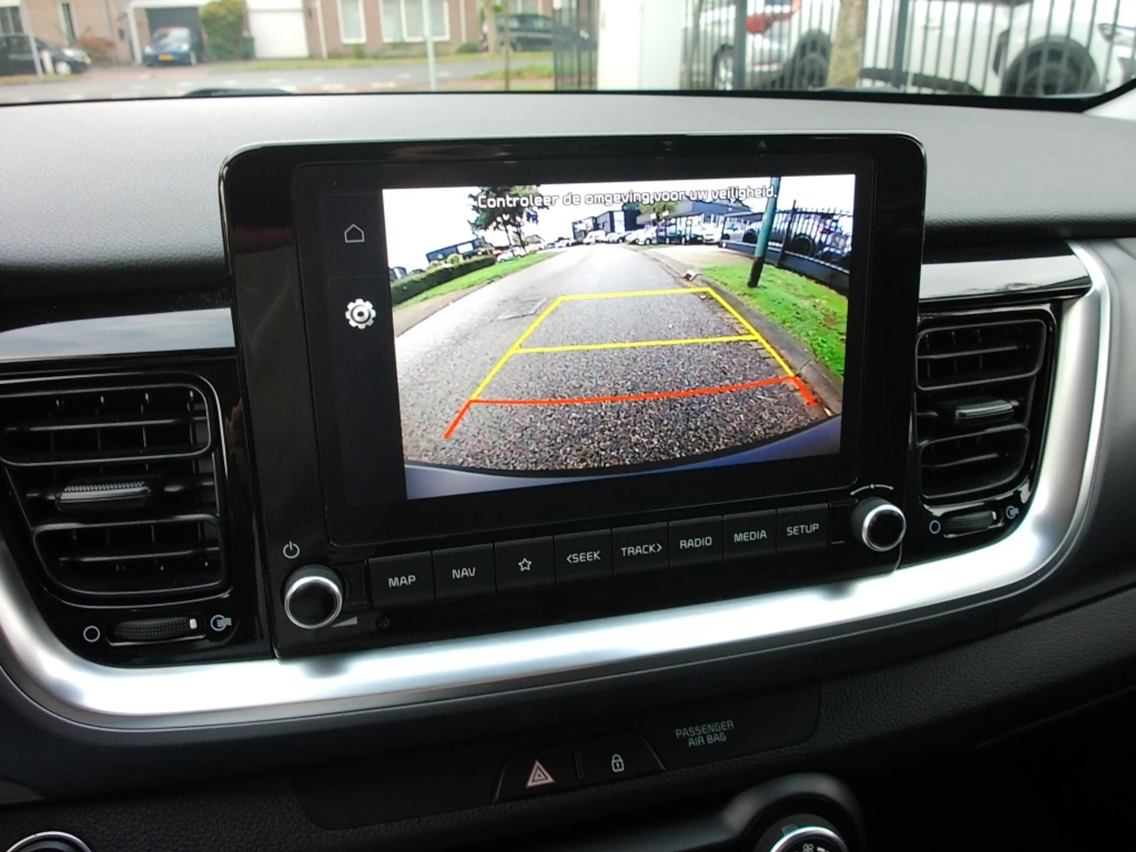 Kia Stonic 1.0 T-GDi 100pk DynamicLine — photo 37