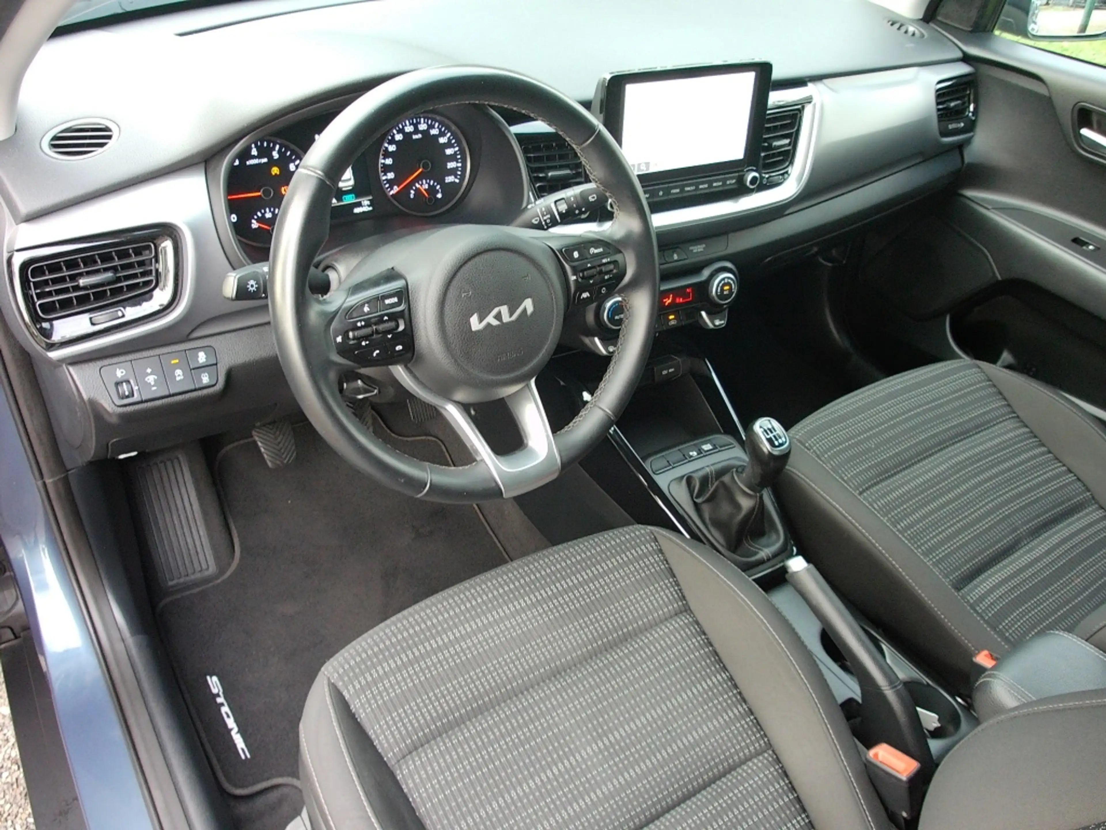 Kia Stonic 1.0 T-GDi 100pk DynamicLine — photo 7