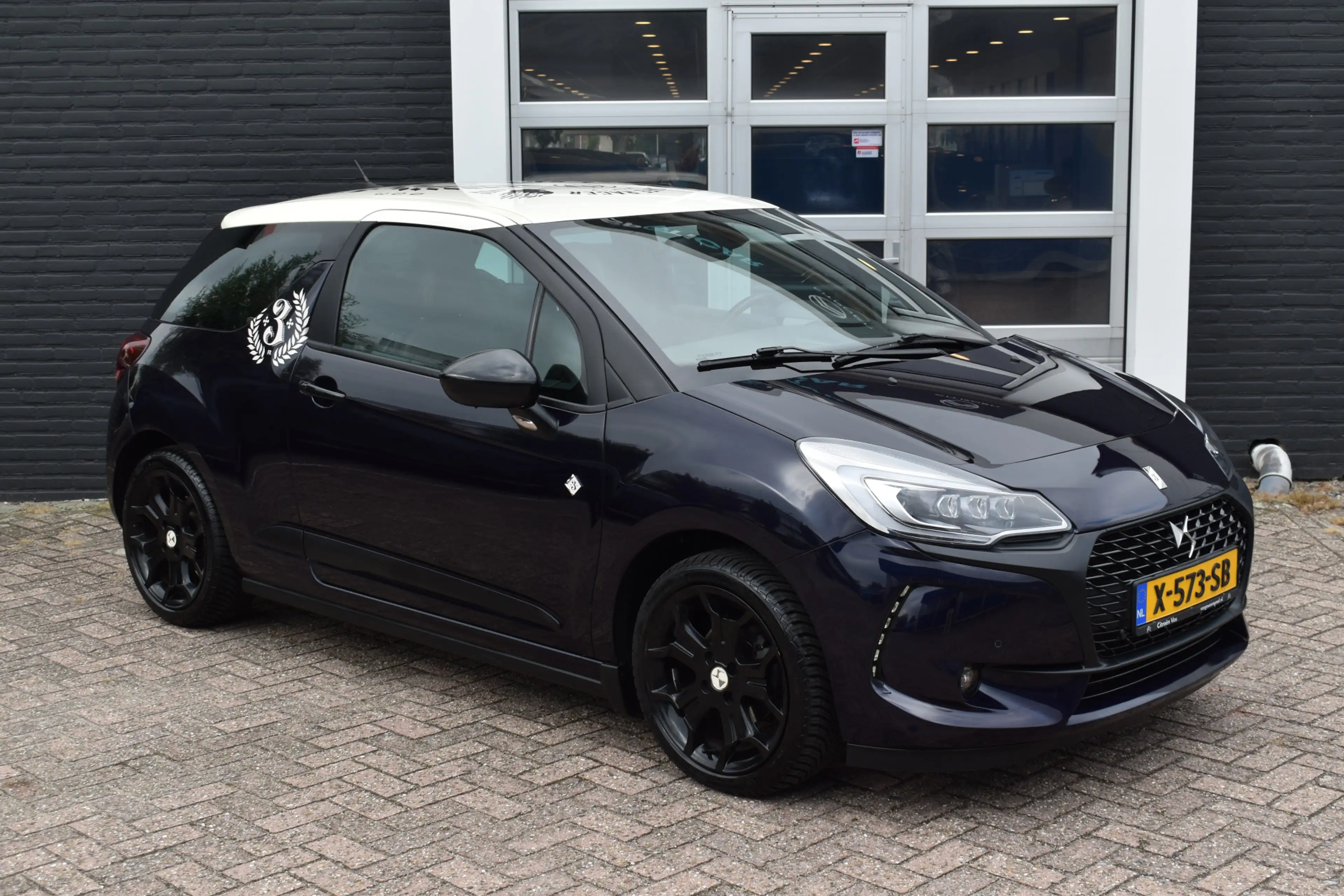 DS Automobiles DS 3 PureTech 110 Café Racer Leder | Navigatie | Airco — photo 9