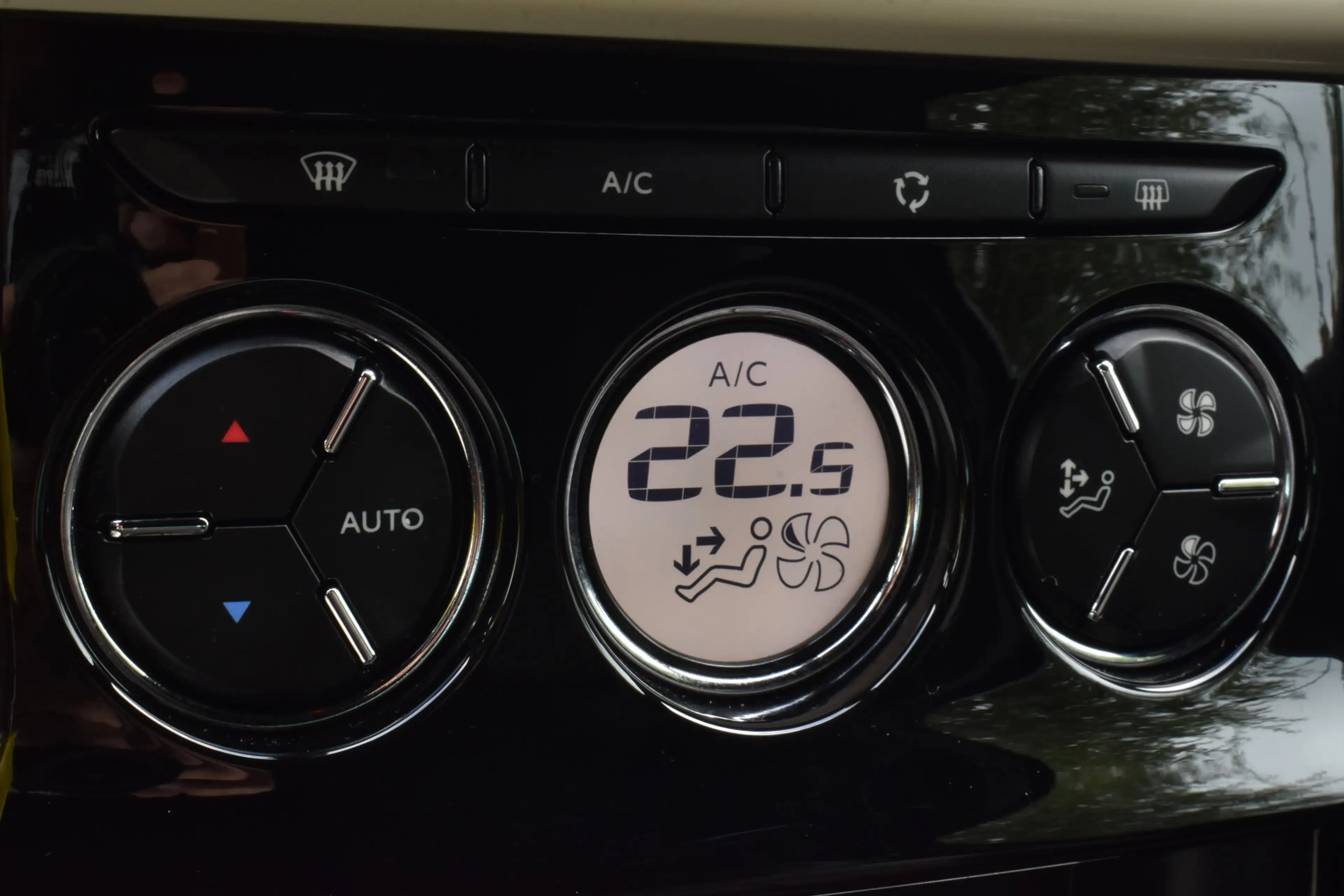 DS Automobiles DS 3 PureTech 110 Café Racer Leder | Navigatie | Airco — photo 13