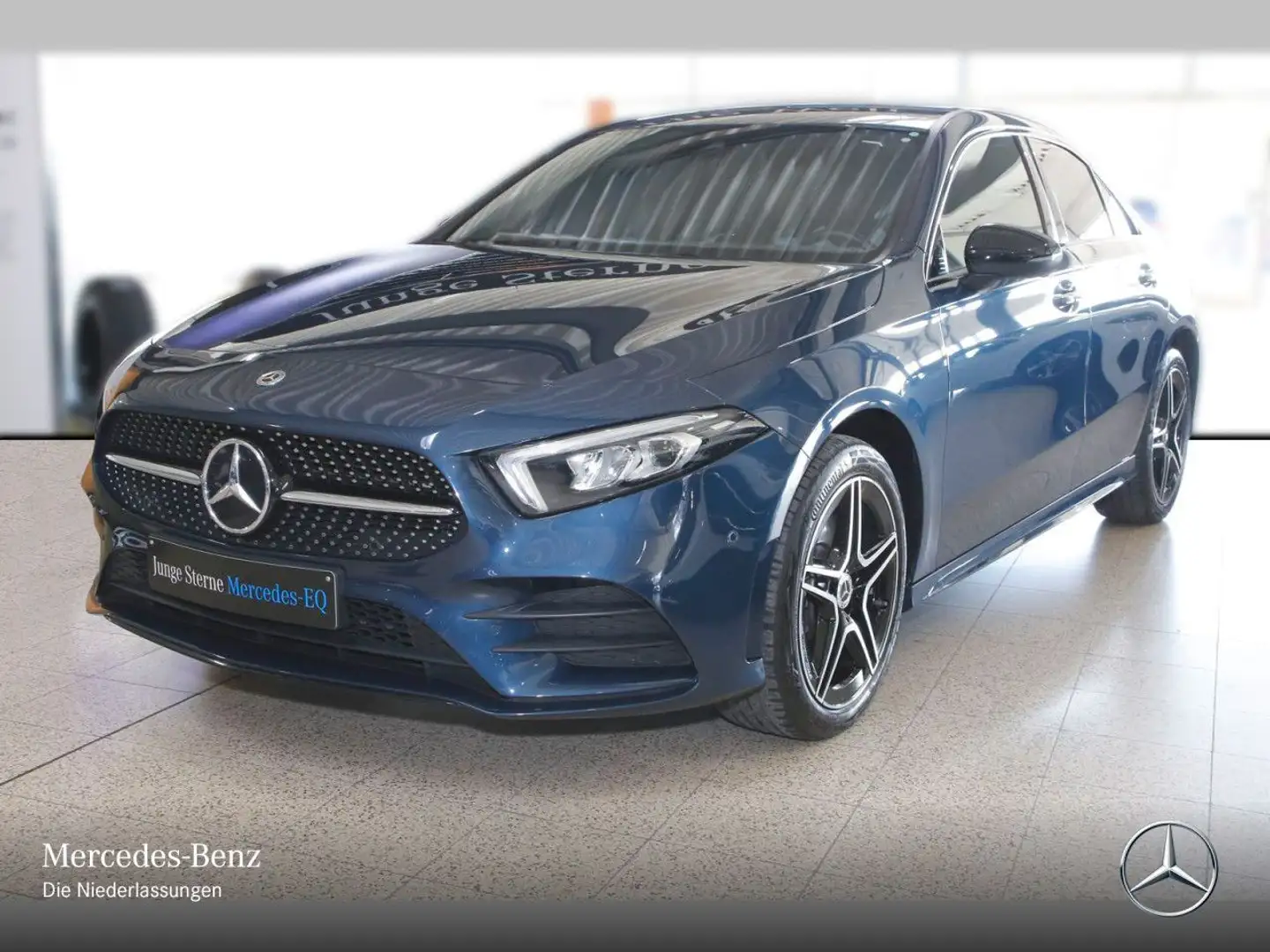 Mercedes-Benz A 250 e Lim AMG+NIGHT+LED+KAMERA+KEYLESS+8G Blau - 2