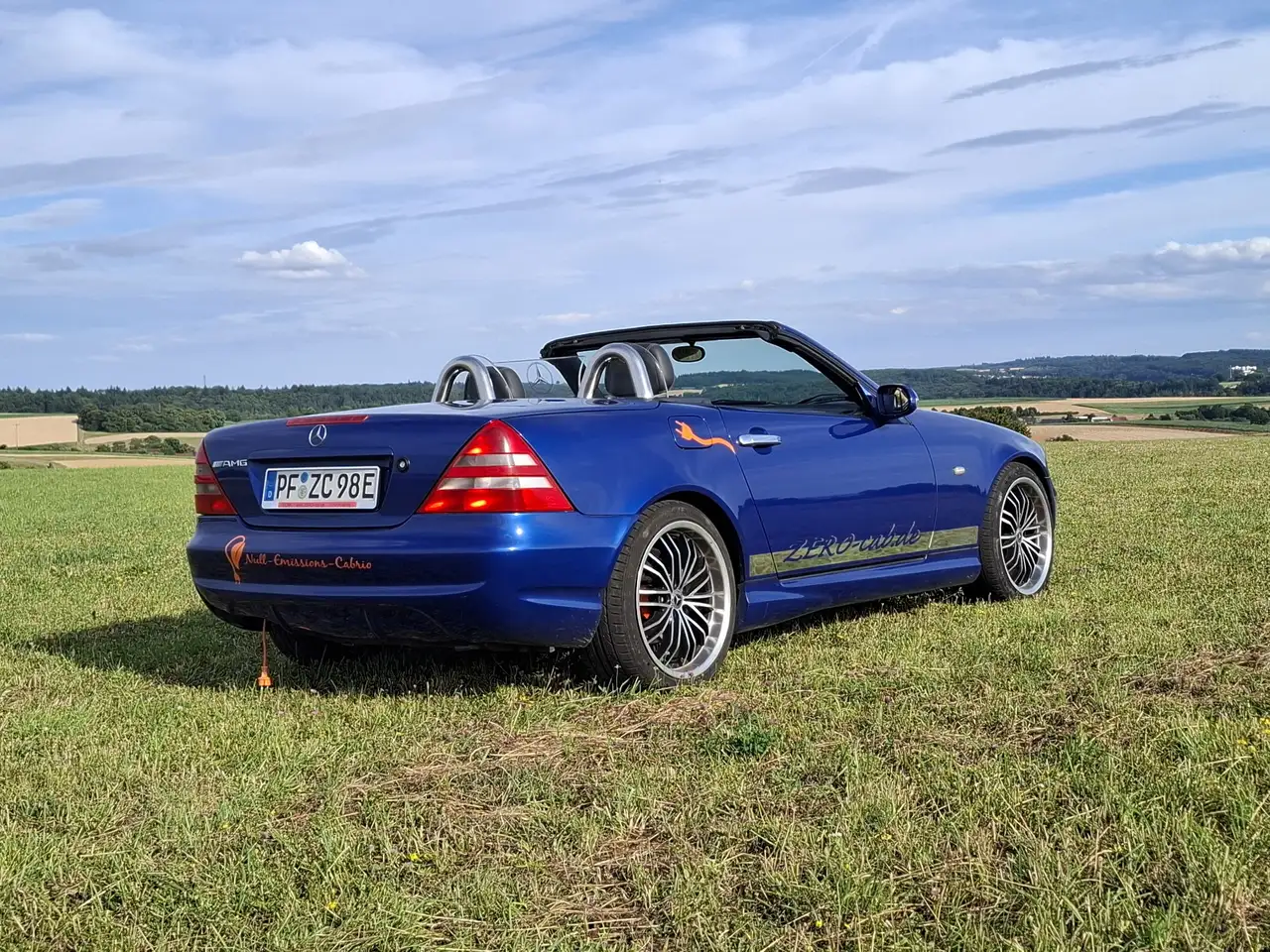 Mercedes-Benz SLK AMG Elektro-Cabrio, moderner offener e-Klassiker, foto 5