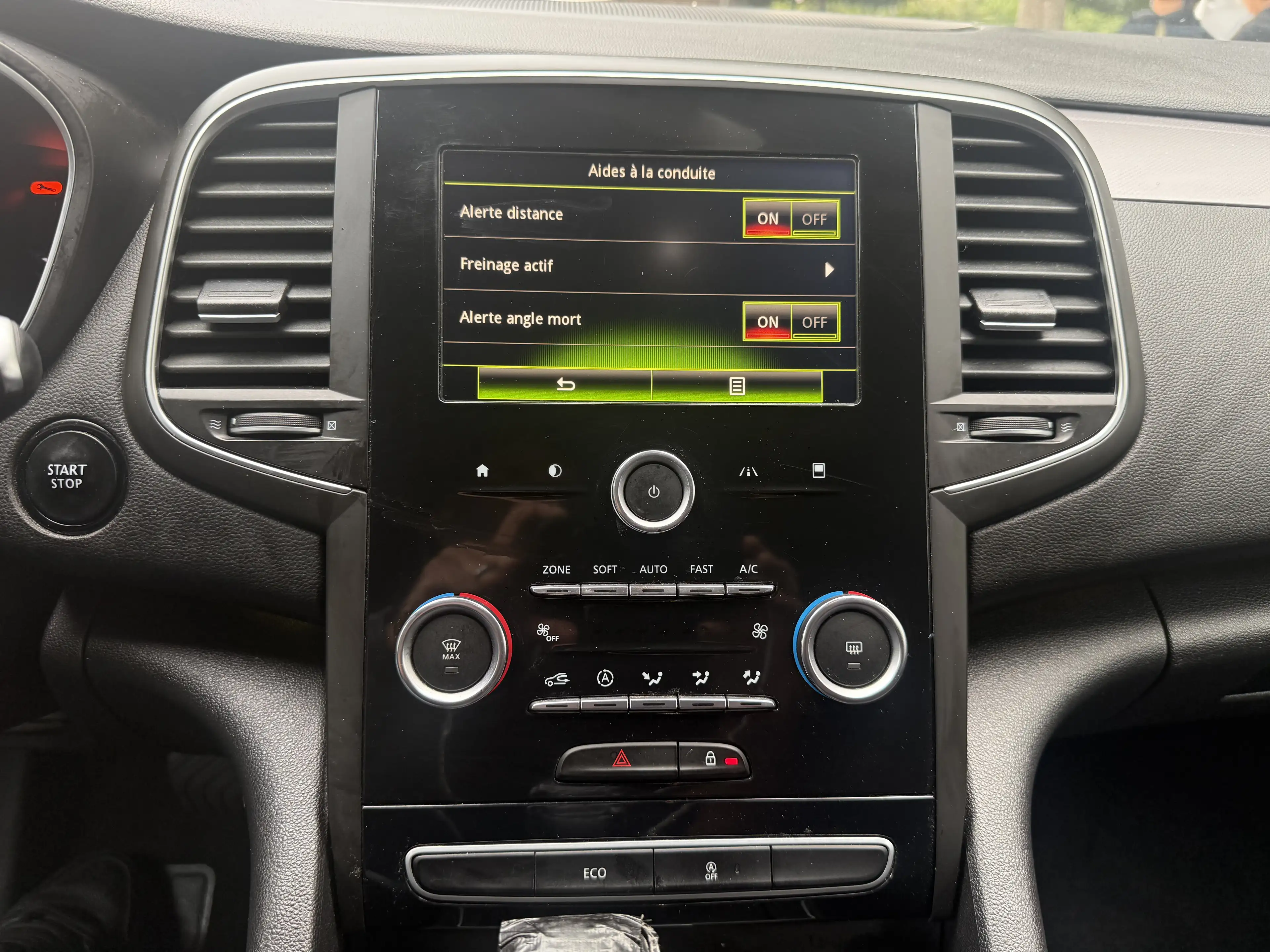 Renault Talisman Talisman SW 1.5 dCi Energy Intens EDC — photo 8